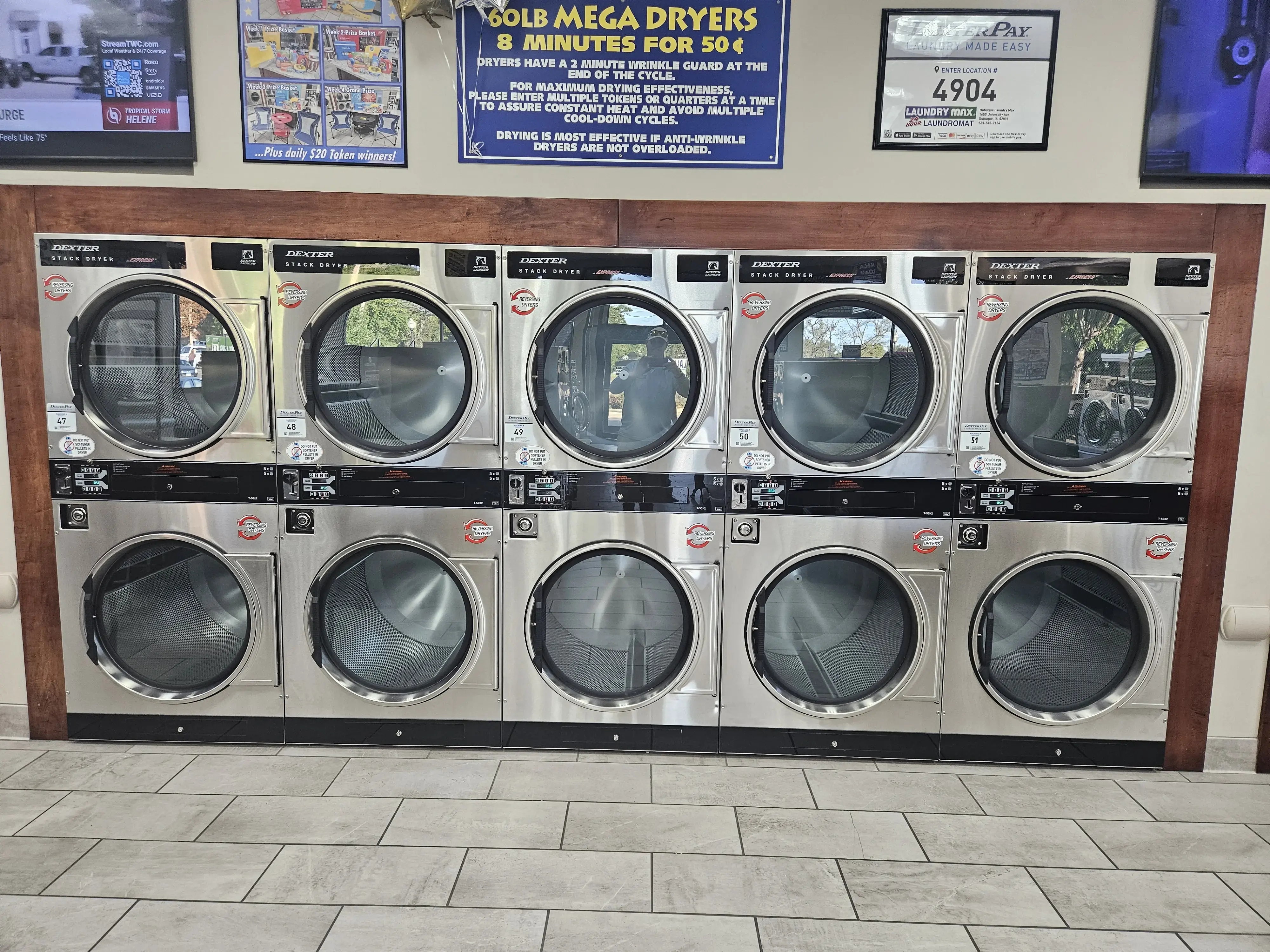 Laundry Max 24 Hour laundromat thumbnail 3