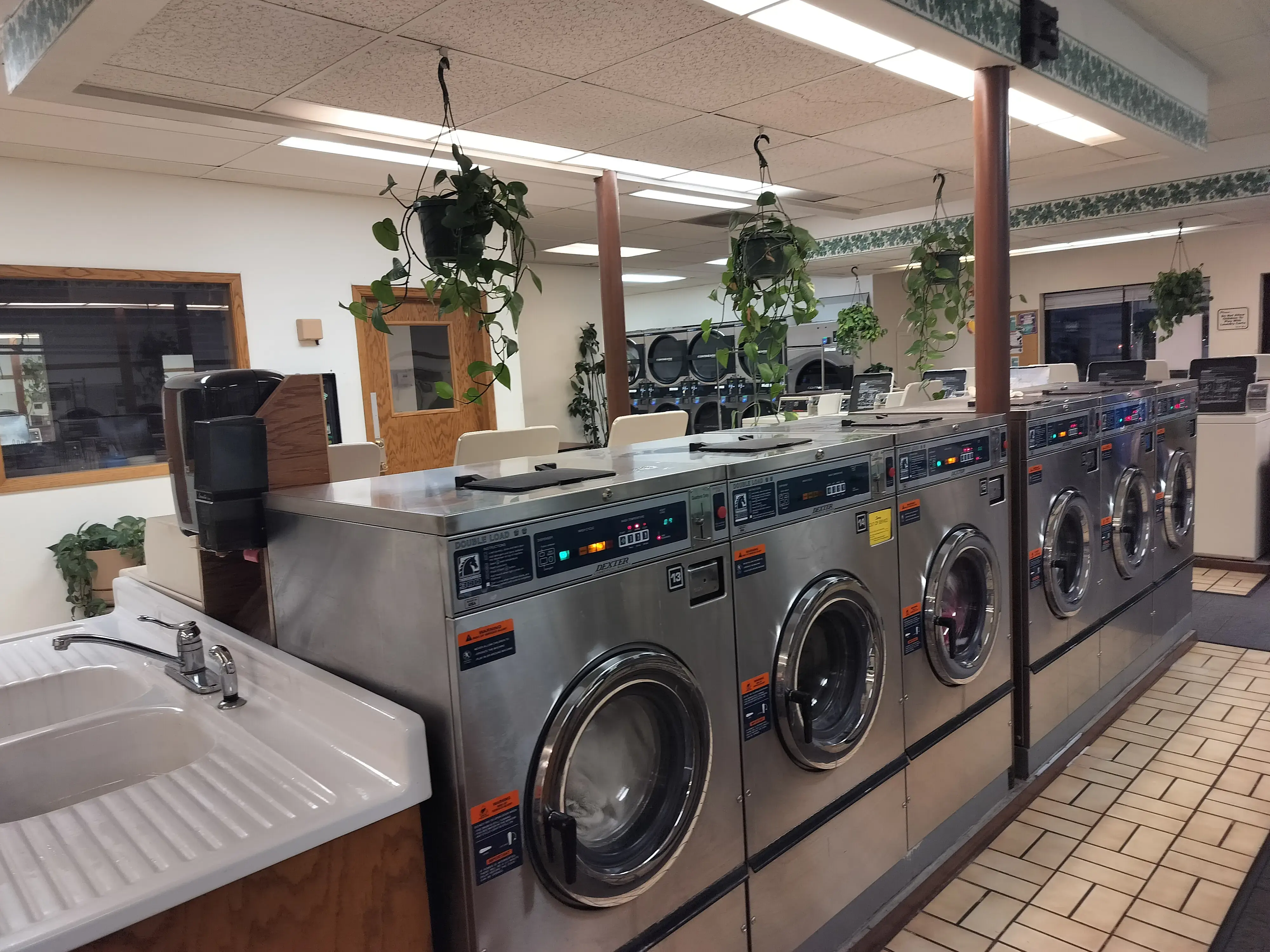 Laundry Max - Image 1