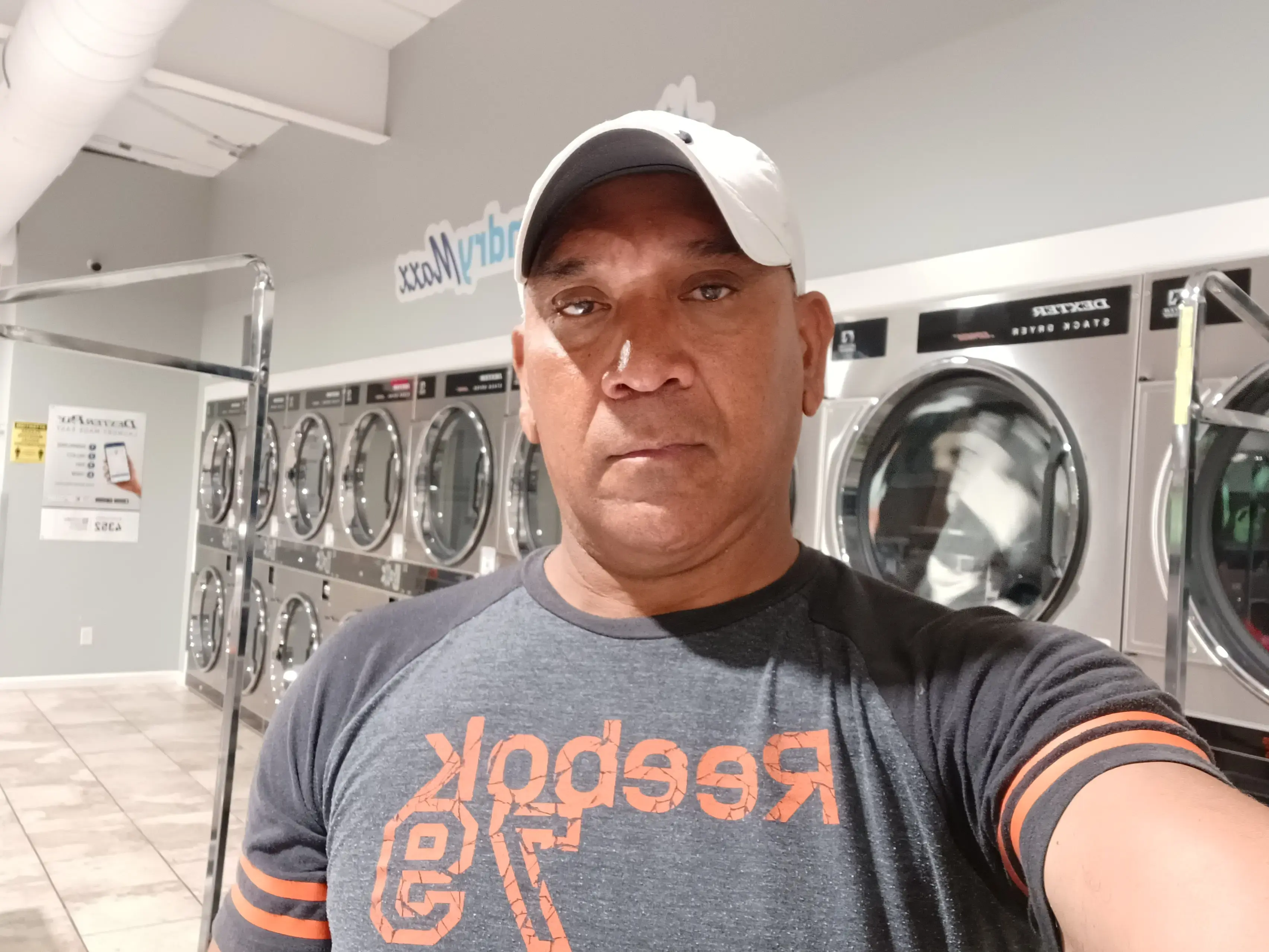 Laundry Maxx Express - Image 4