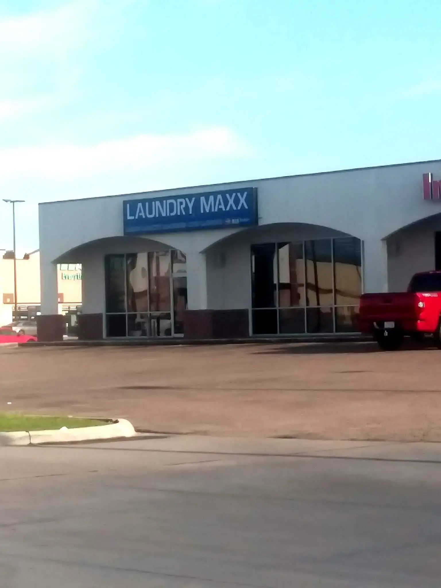 Laundry Maxx thumbnail 8