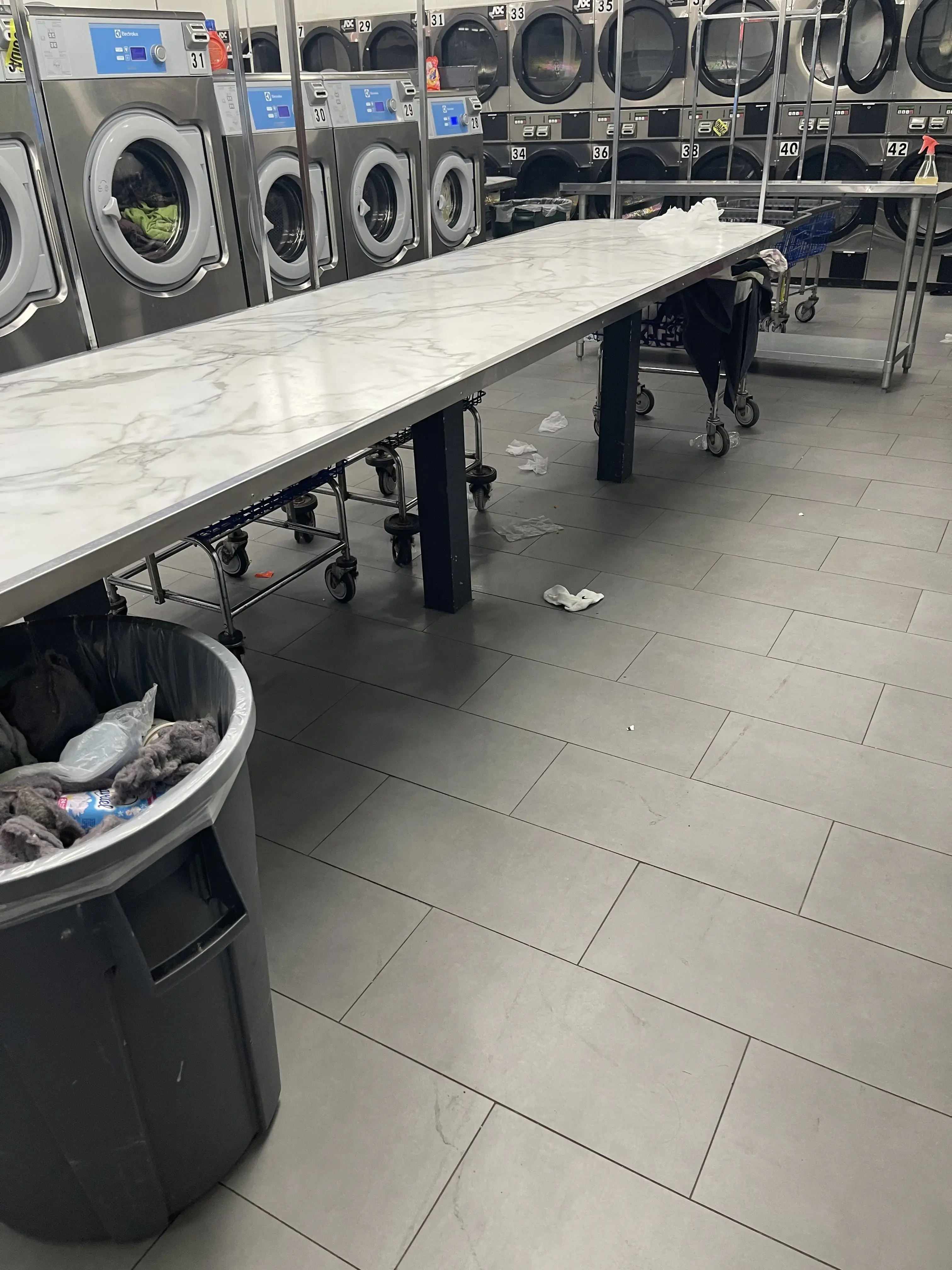 Laundry Oasis Copiague - Image 9