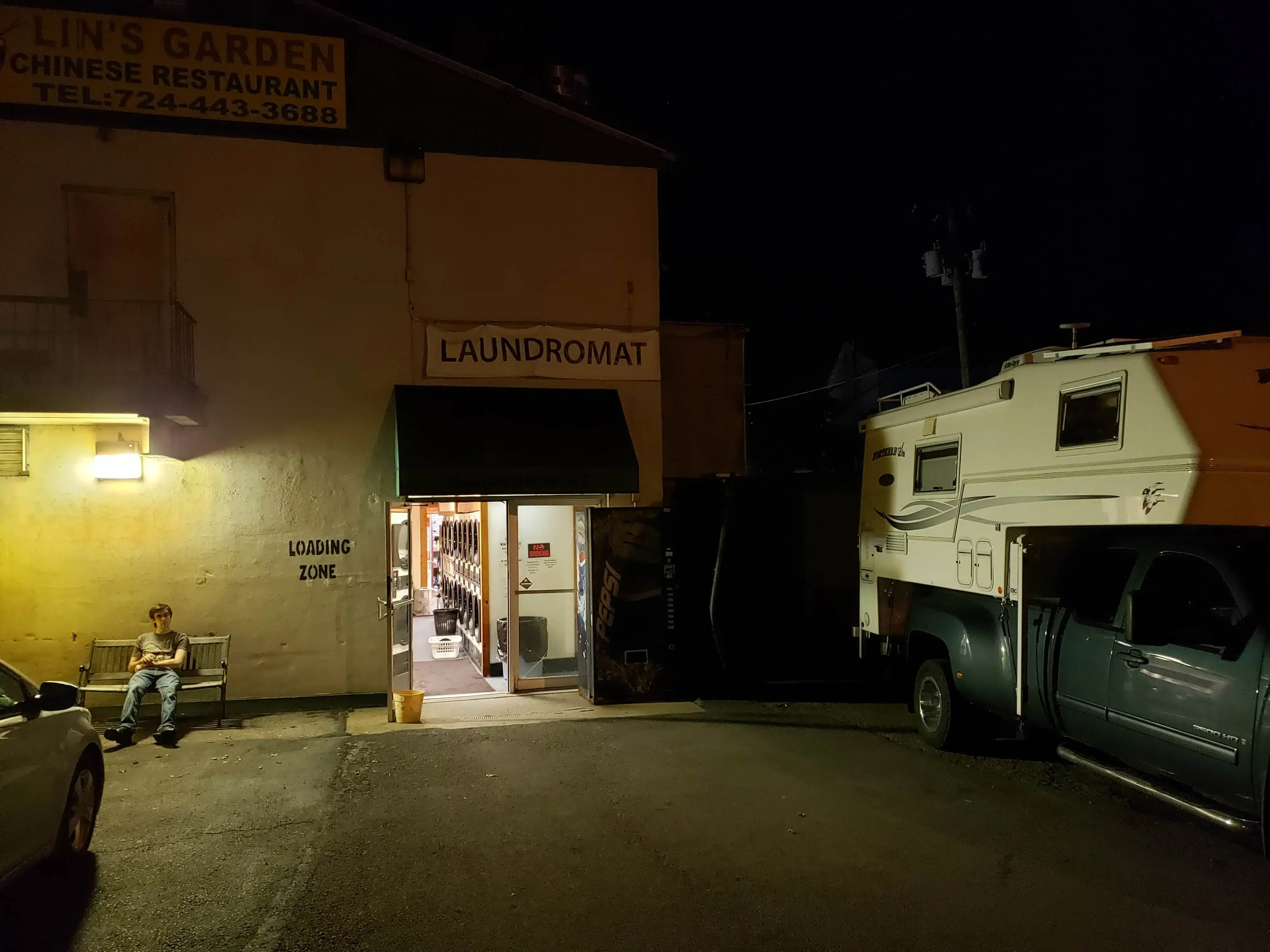 Laundry on 8 - Image 15