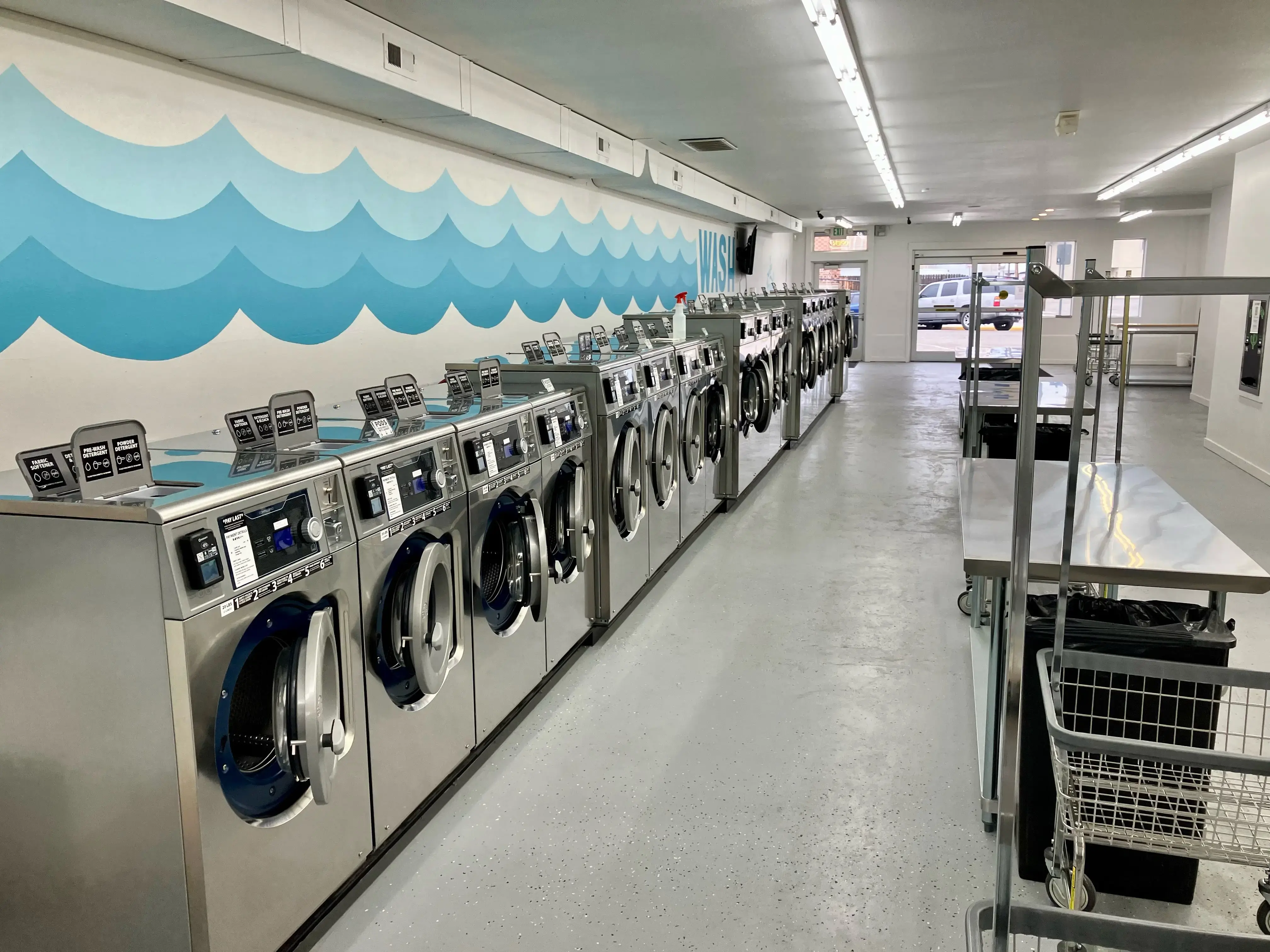 Laundry on Hayes Laundromat thumbnail 1