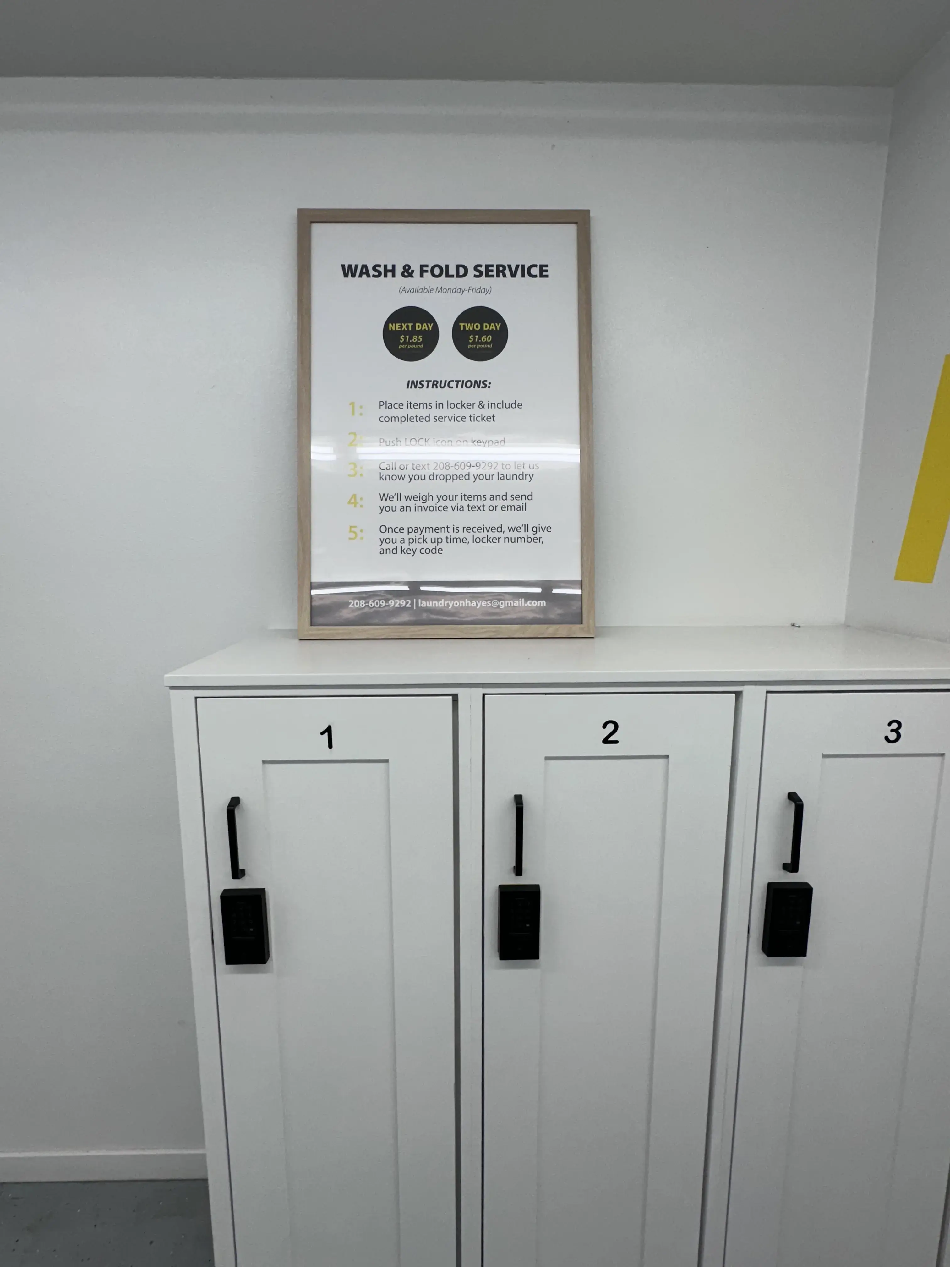 Laundry on Hayes Laundromat thumbnail 15