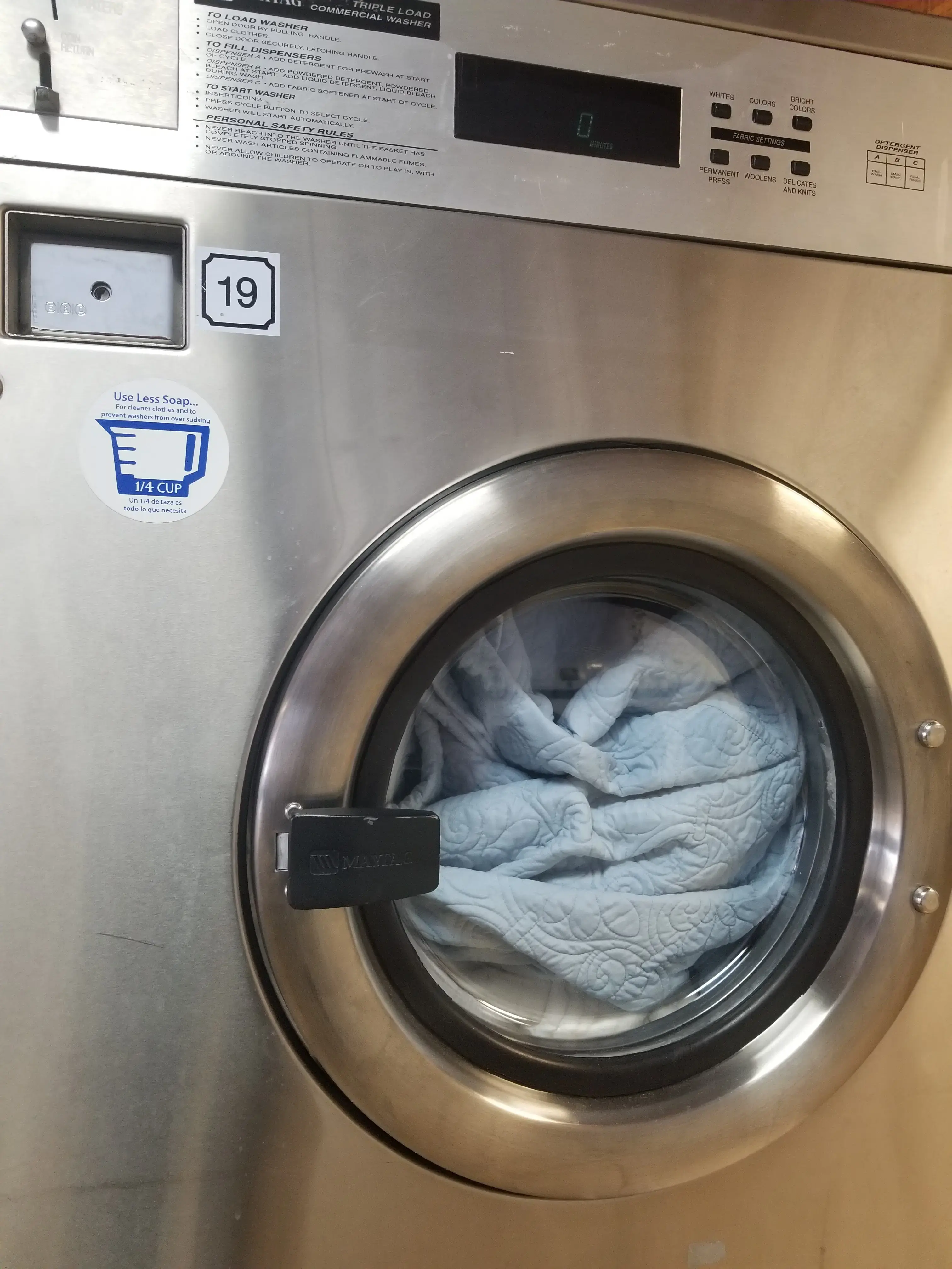 Laundry On Ninth - Image 4