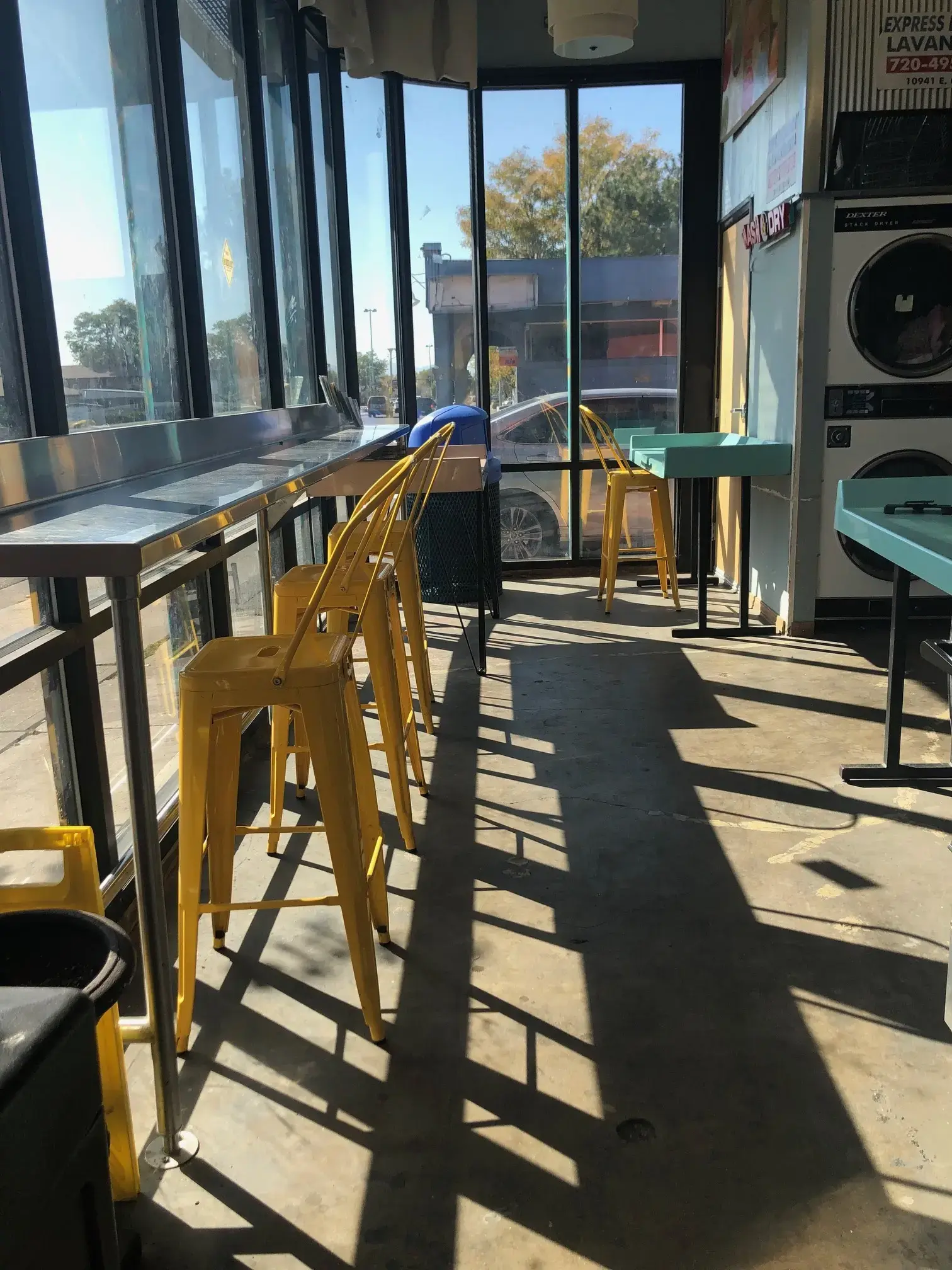 Laundry on the Fax thumbnail 10