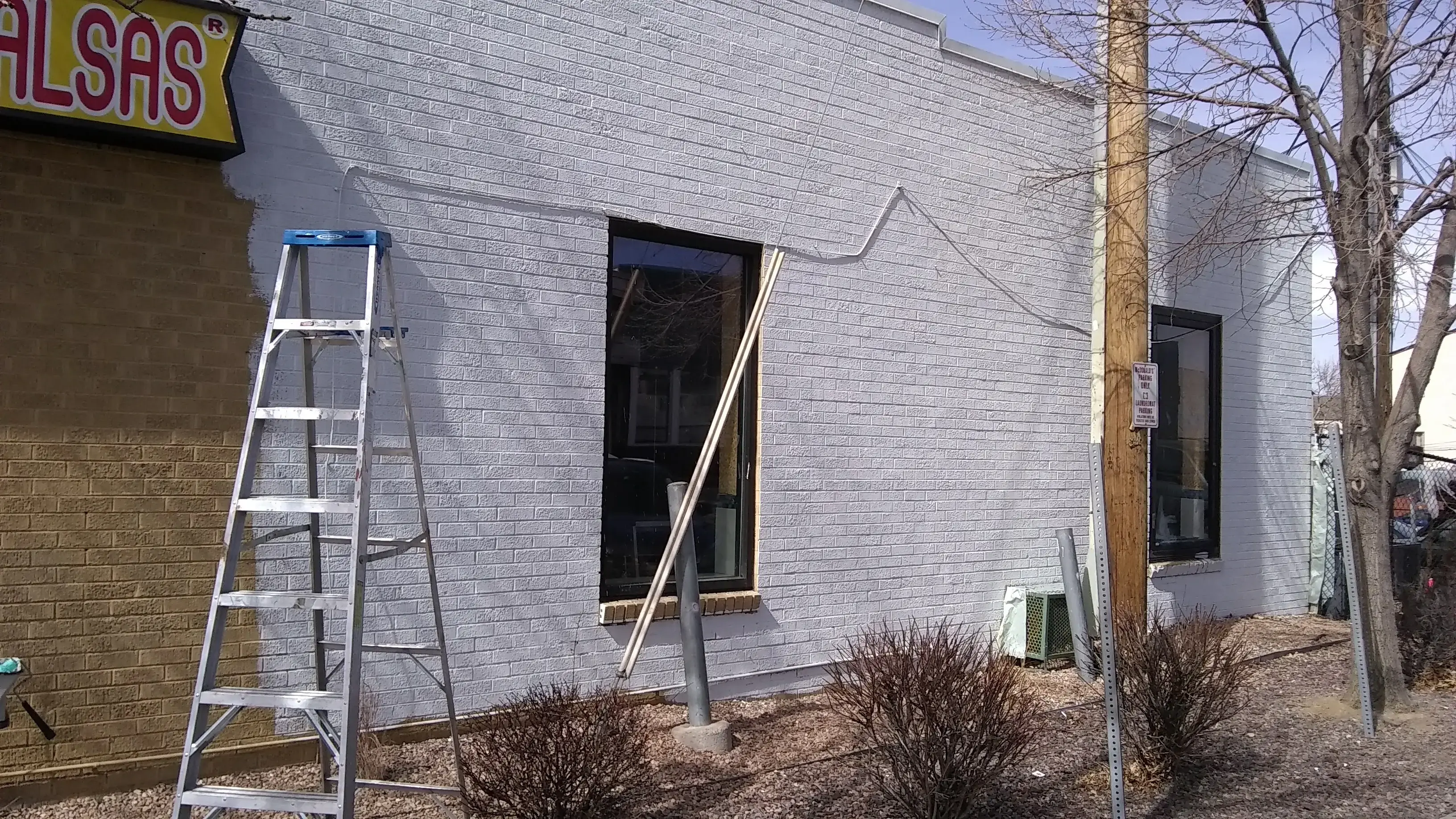 Laundry on the Fax - Image 20