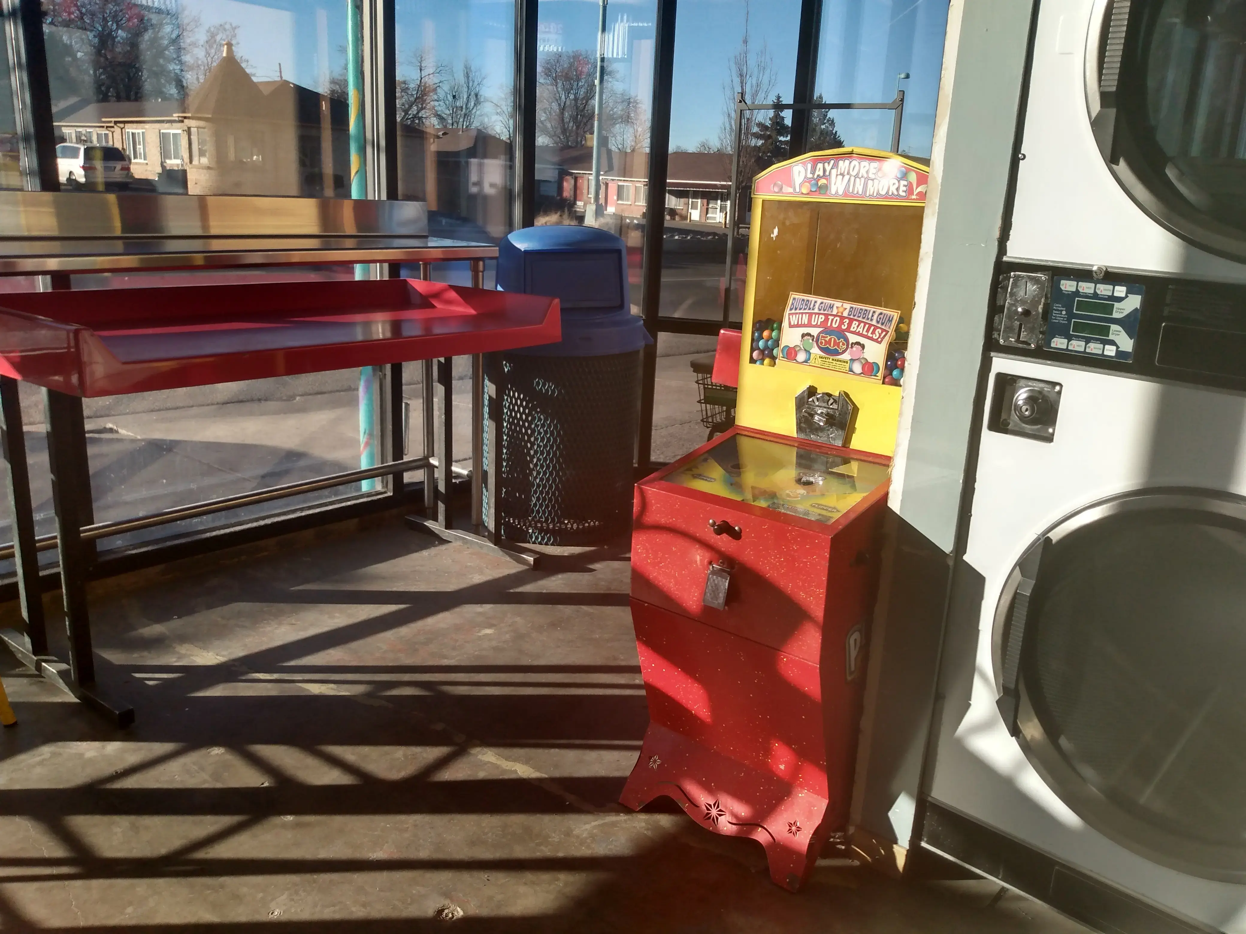 Laundry on the Fax thumbnail 18