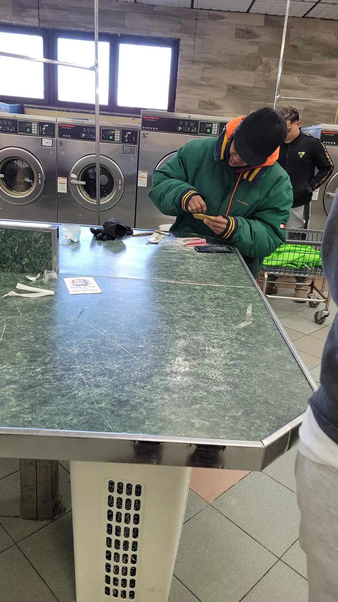 Laundry Palace - Image 11