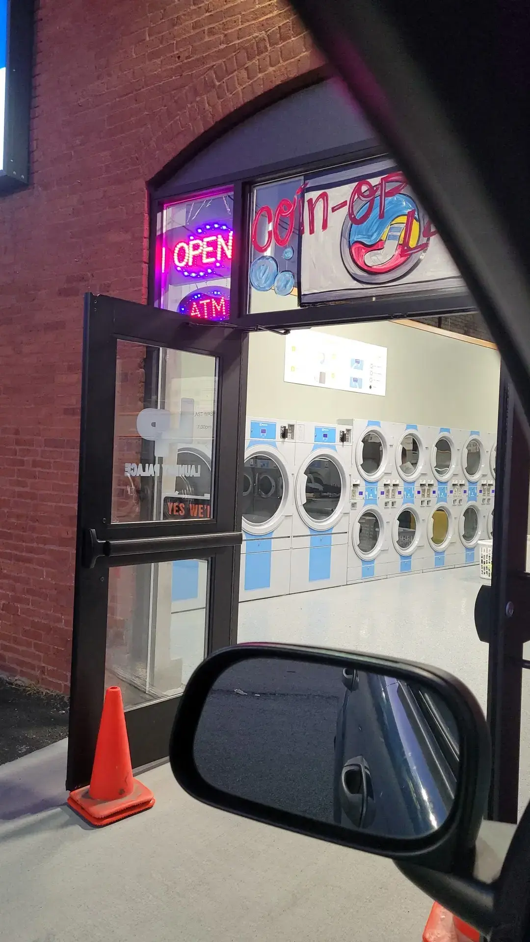 Laundry Palace thumbnail 13
