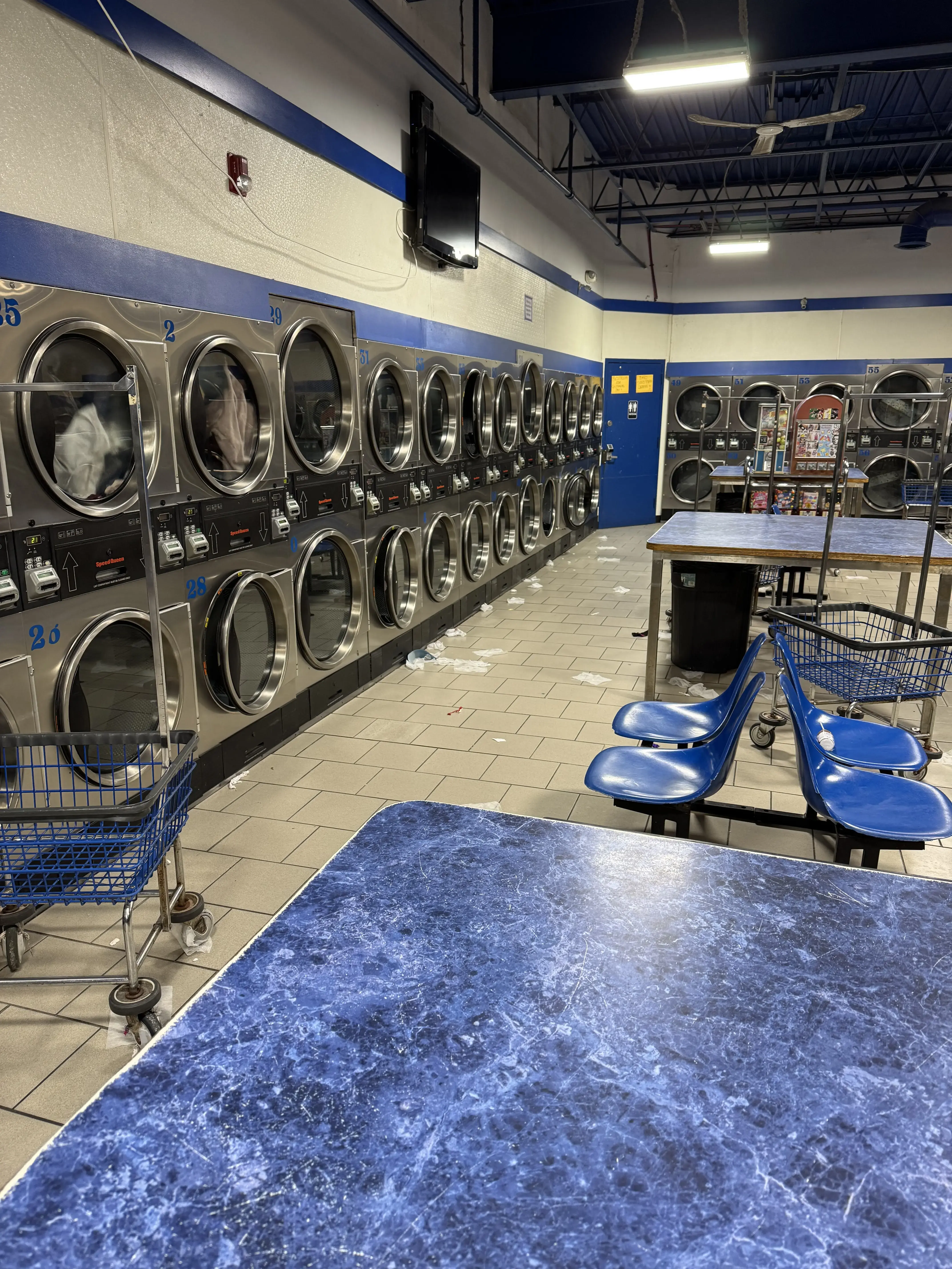 Laundry Place . - Image 2