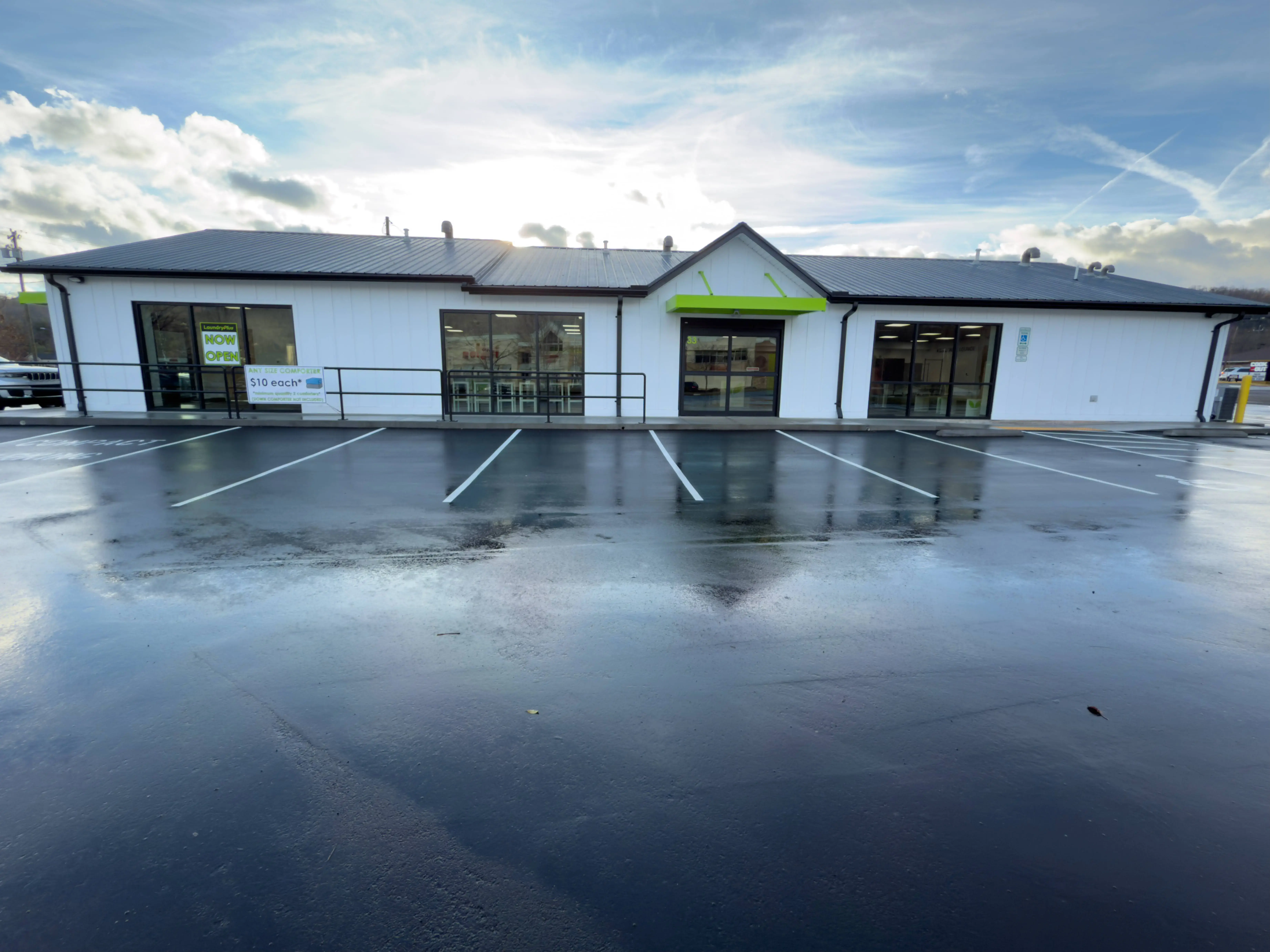 Laundry Plus Of Waynesville thumbnail 6