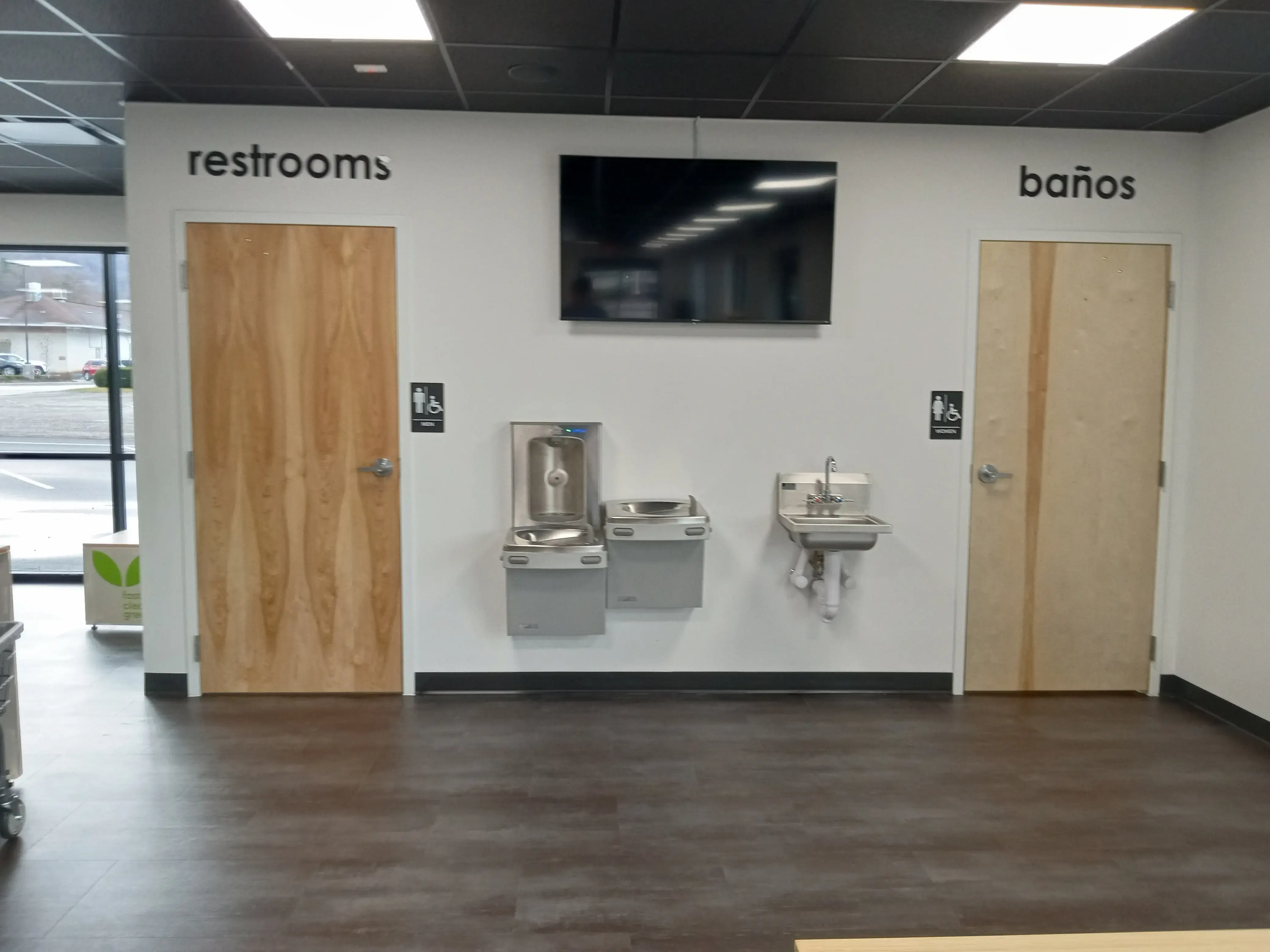 Laundry Plus Of Waynesville thumbnail 7