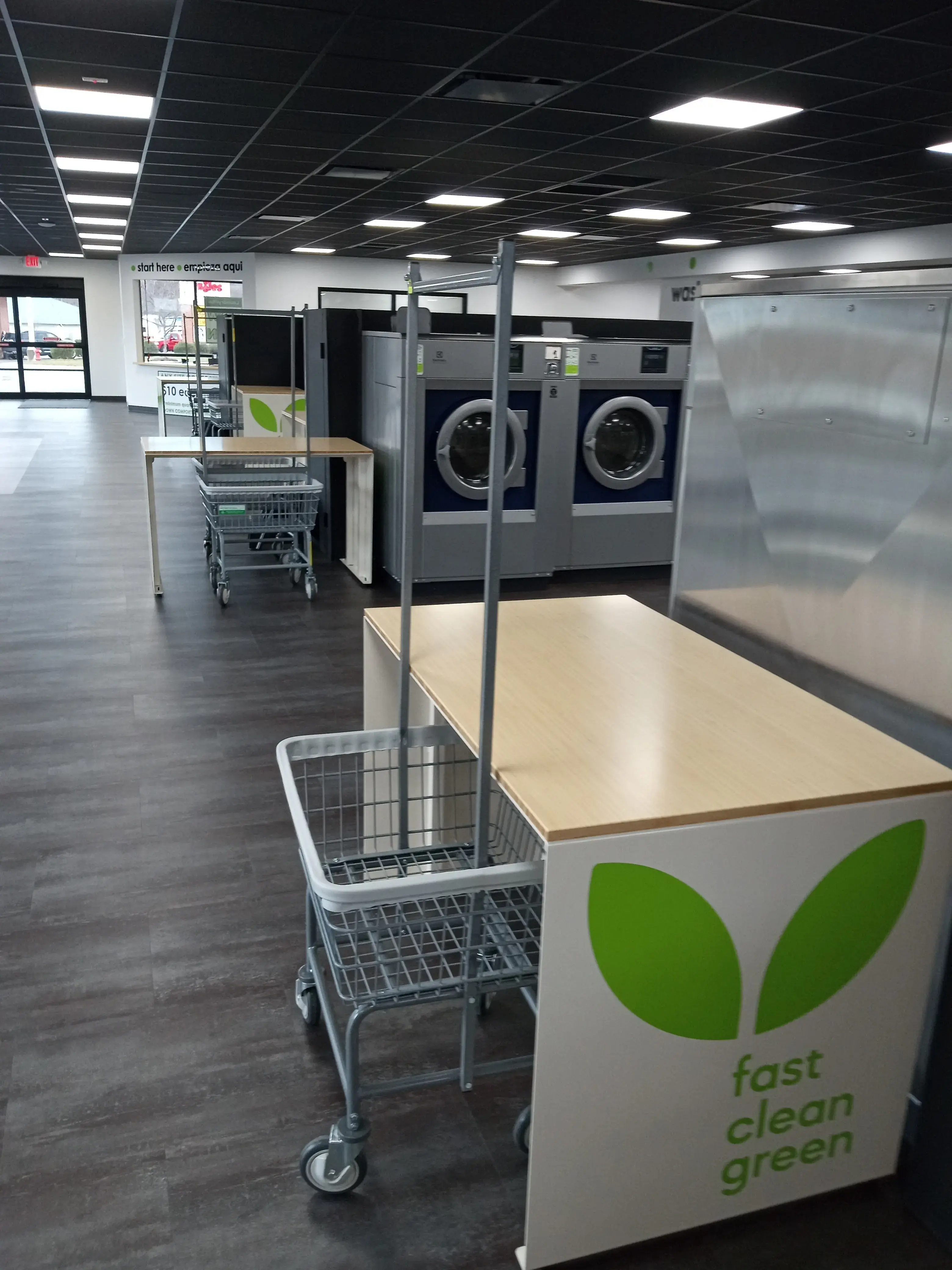 Laundry Plus Of Waynesville - Image 12