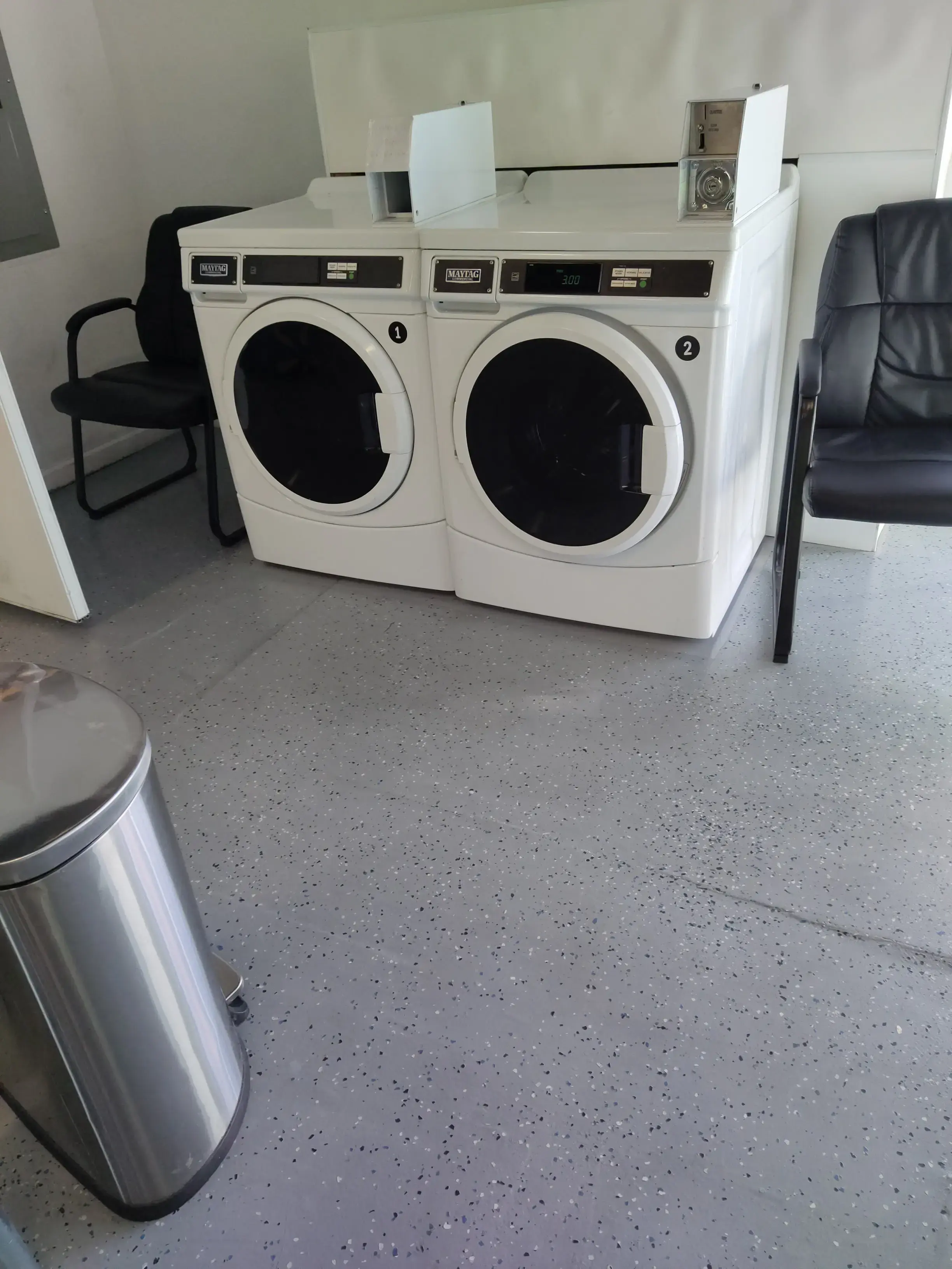 Laundry Room - Wash / Dry - Fluff and Fold - Image 12