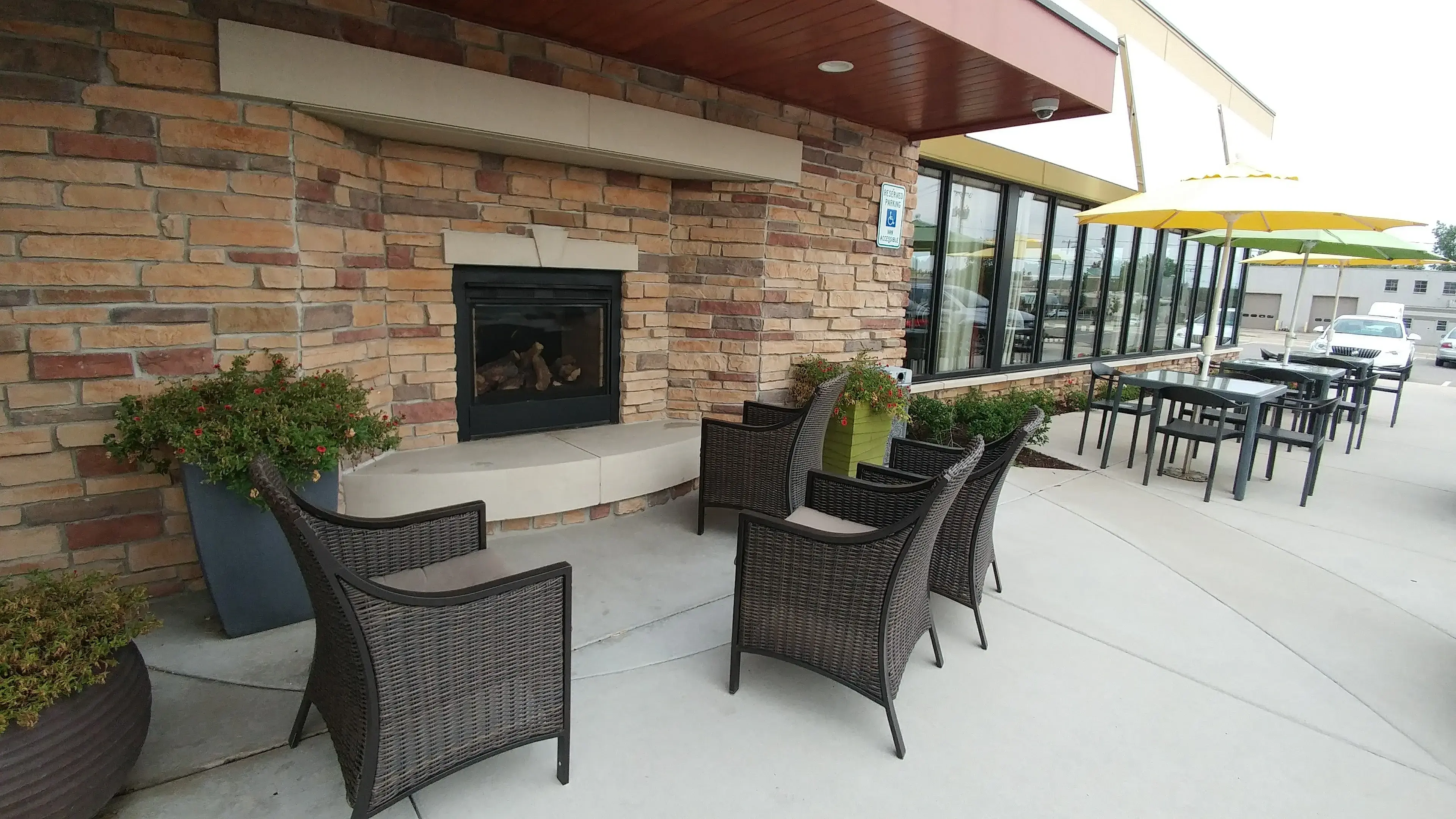 Laundry Room at Sheldon thumbnail 16