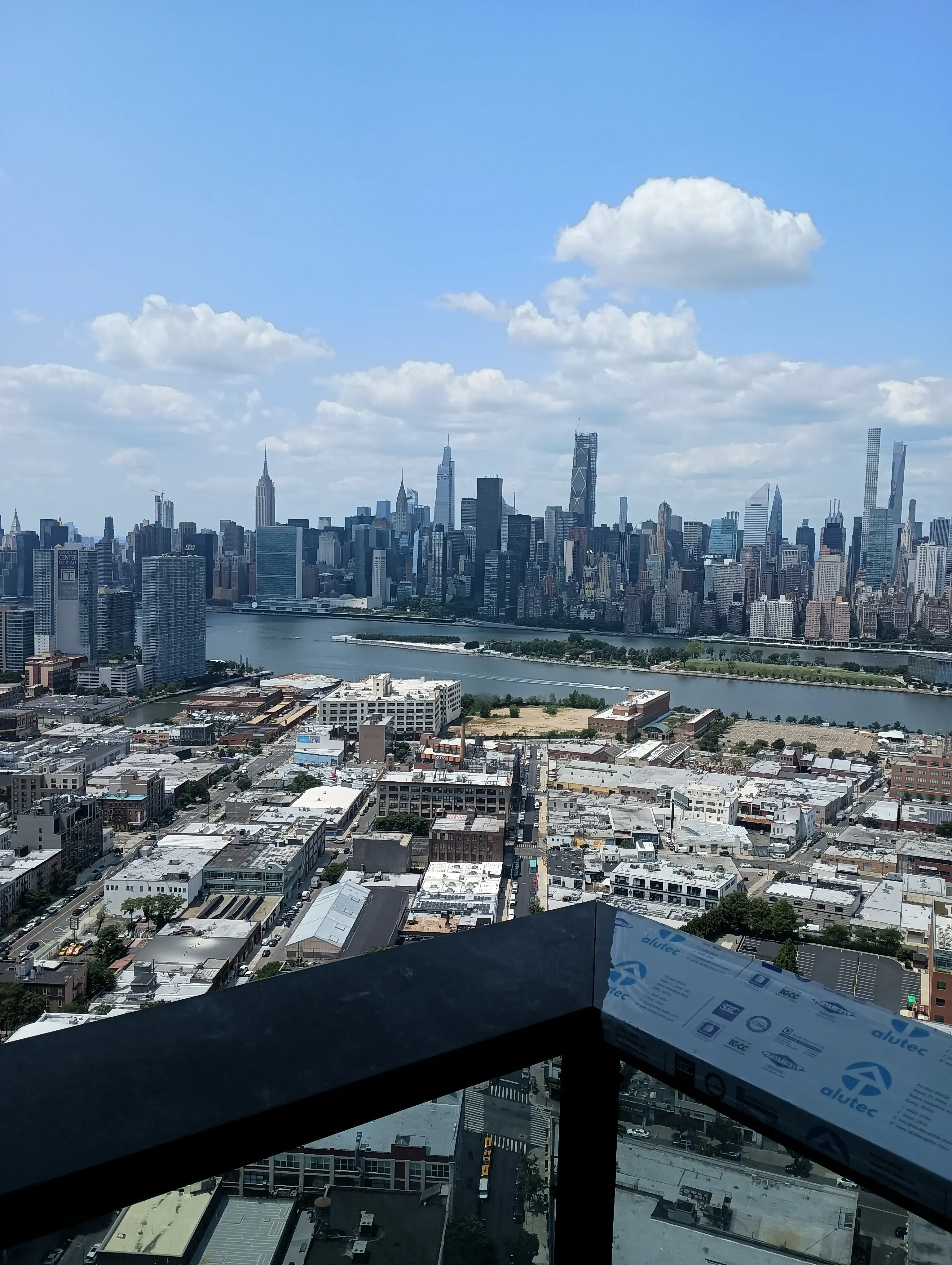 Laundry Room thumbnail 10