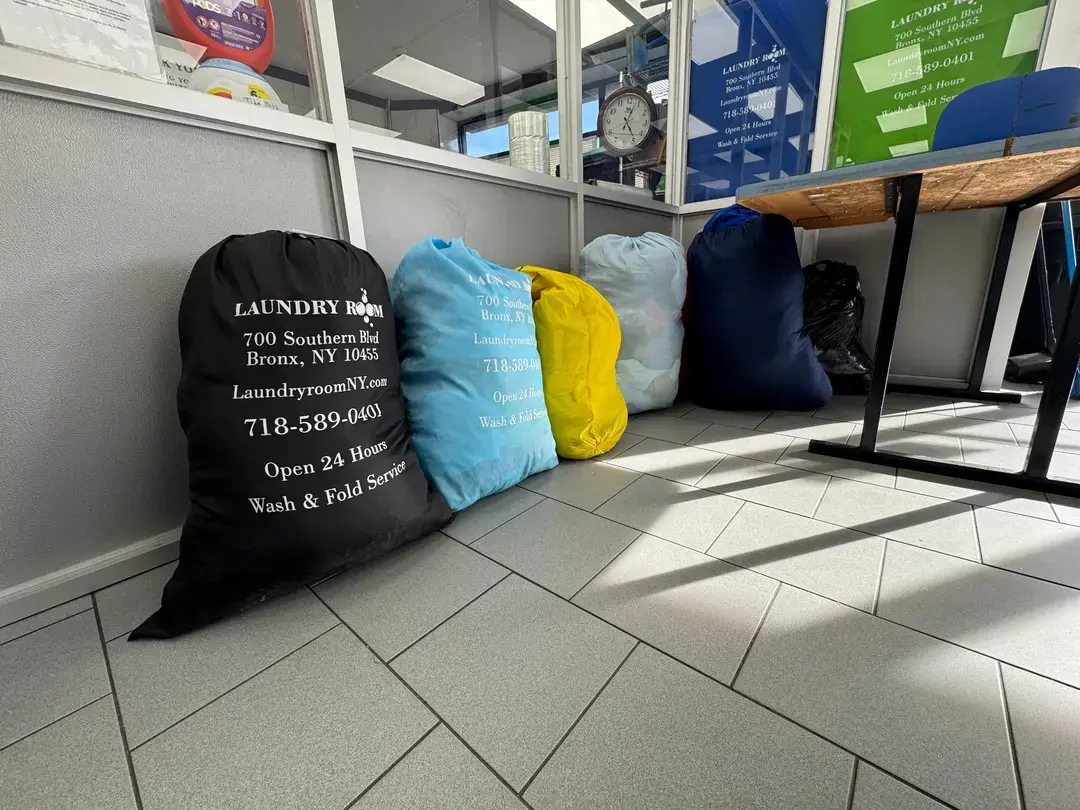 Laundry Room thumbnail 14