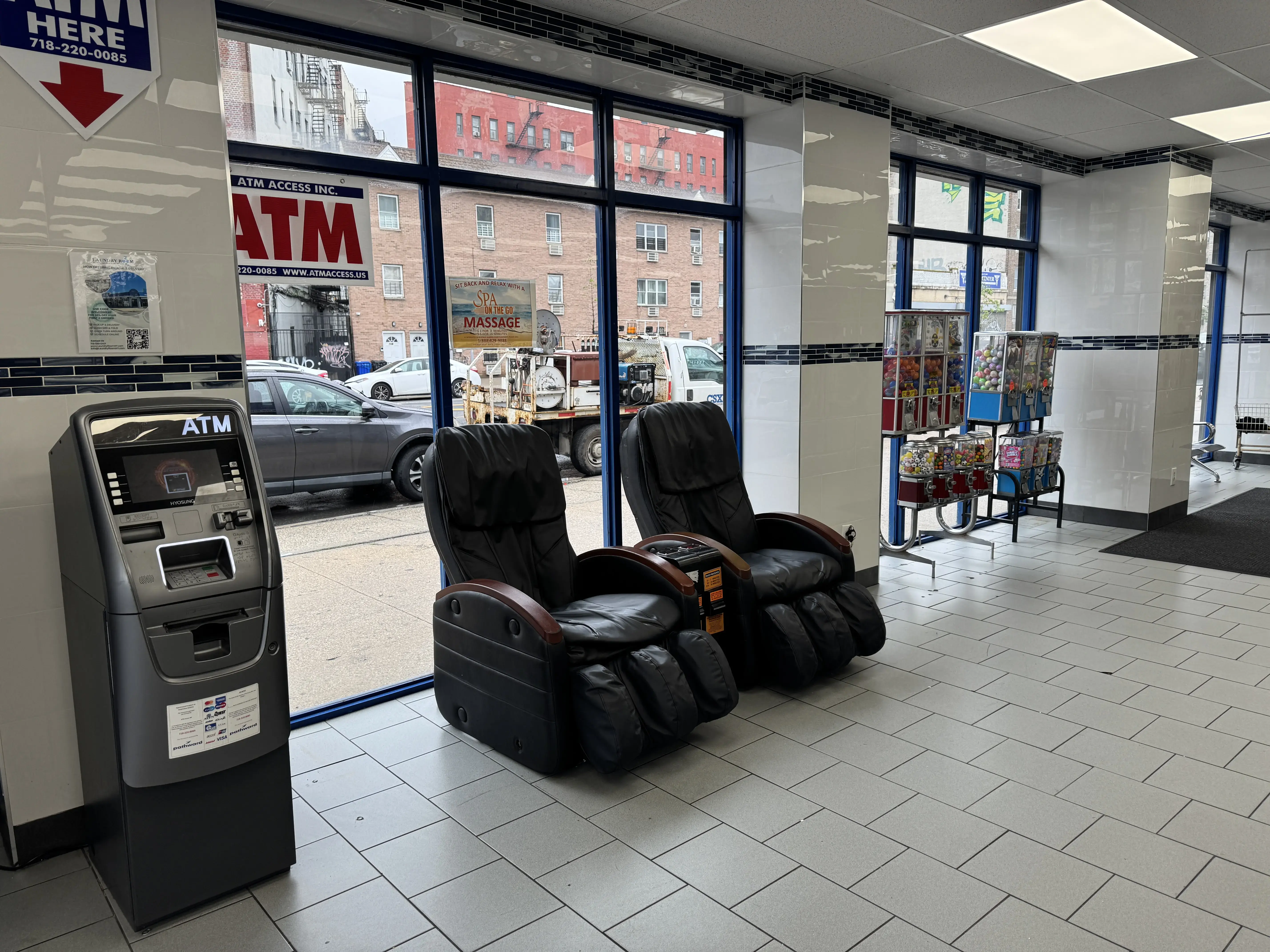 Laundry Room - Image 4