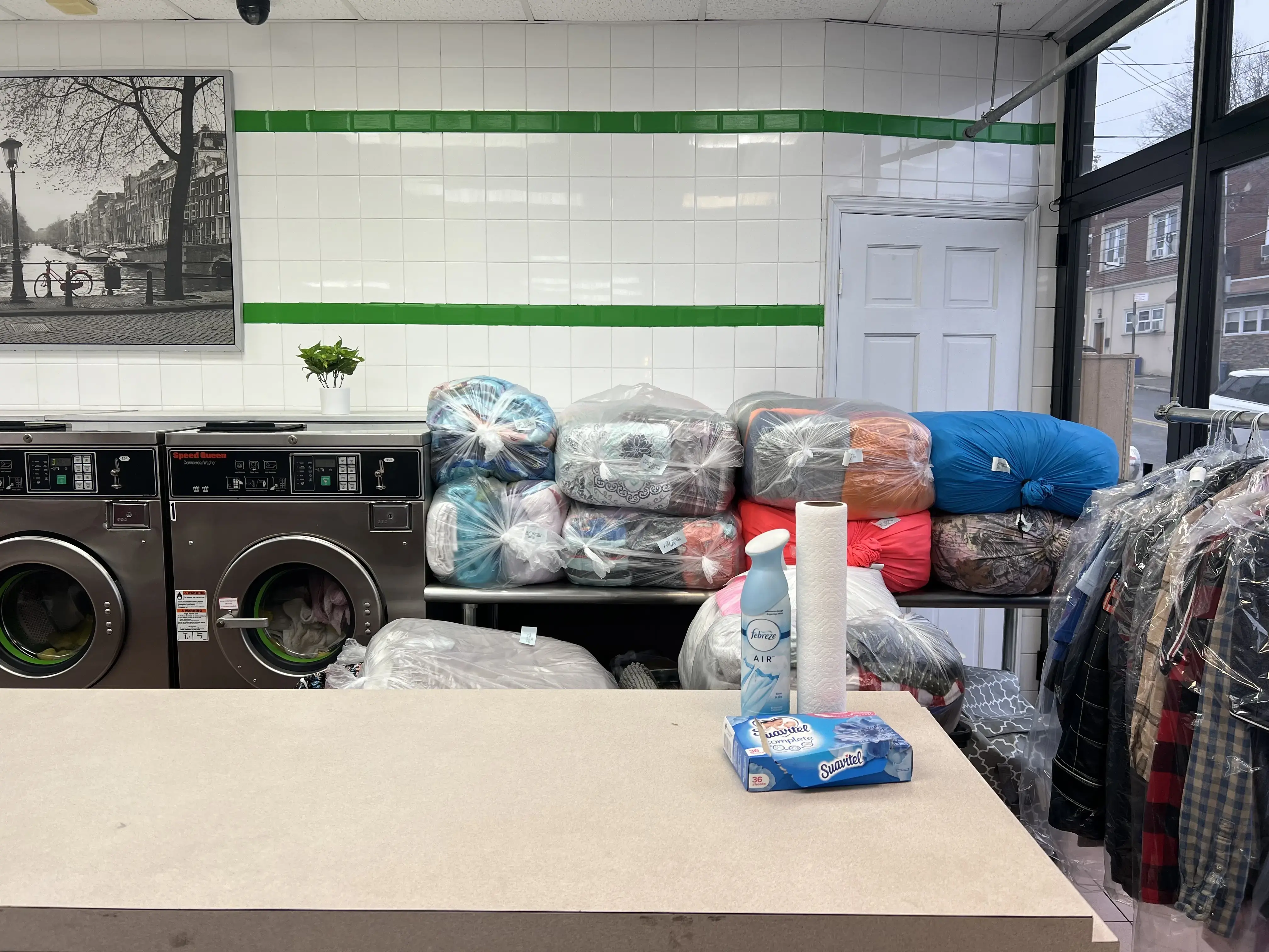 Laundry Room & Dry Cleaning - Image 8