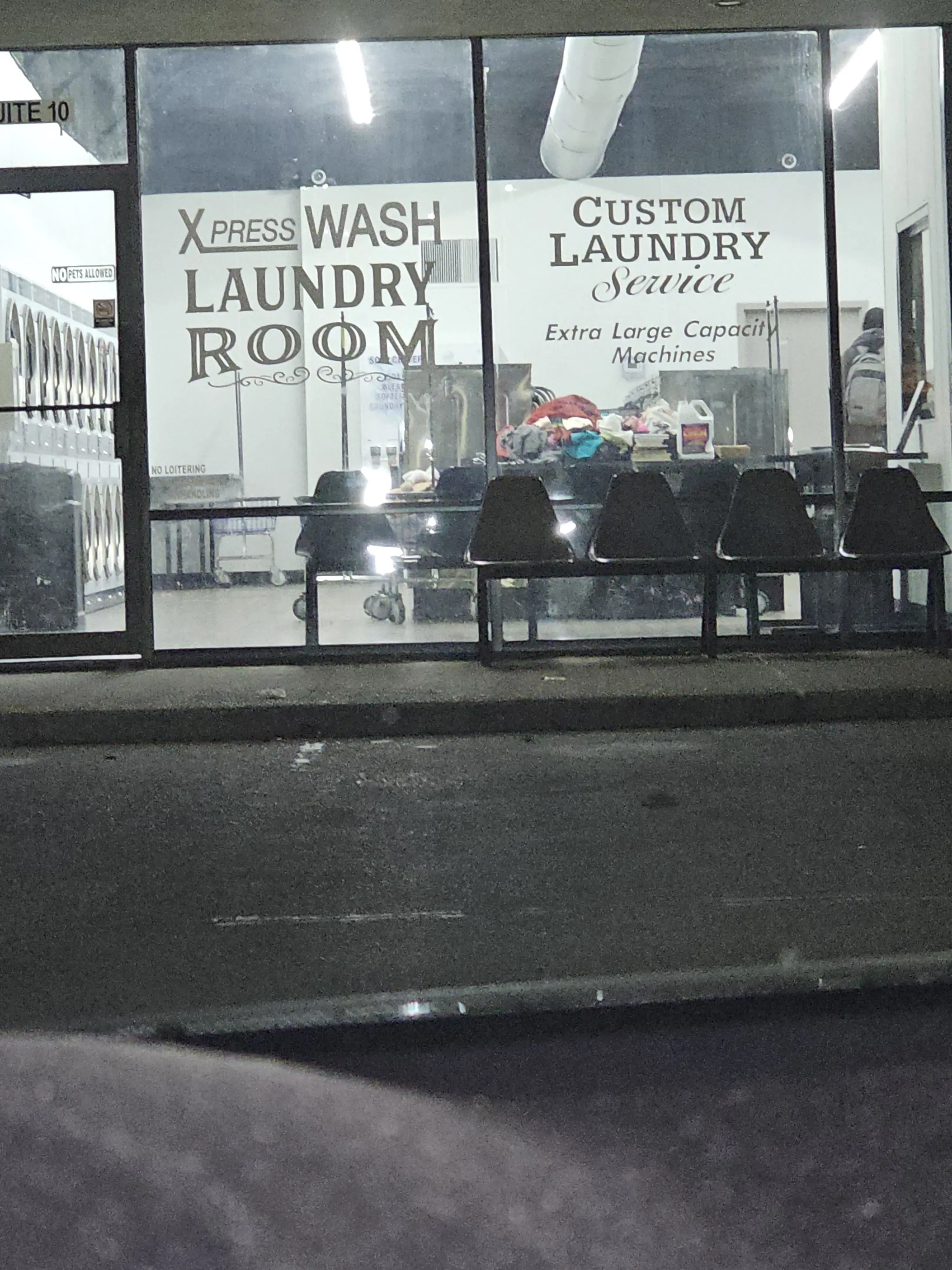 Laundry Room thumbnail 6