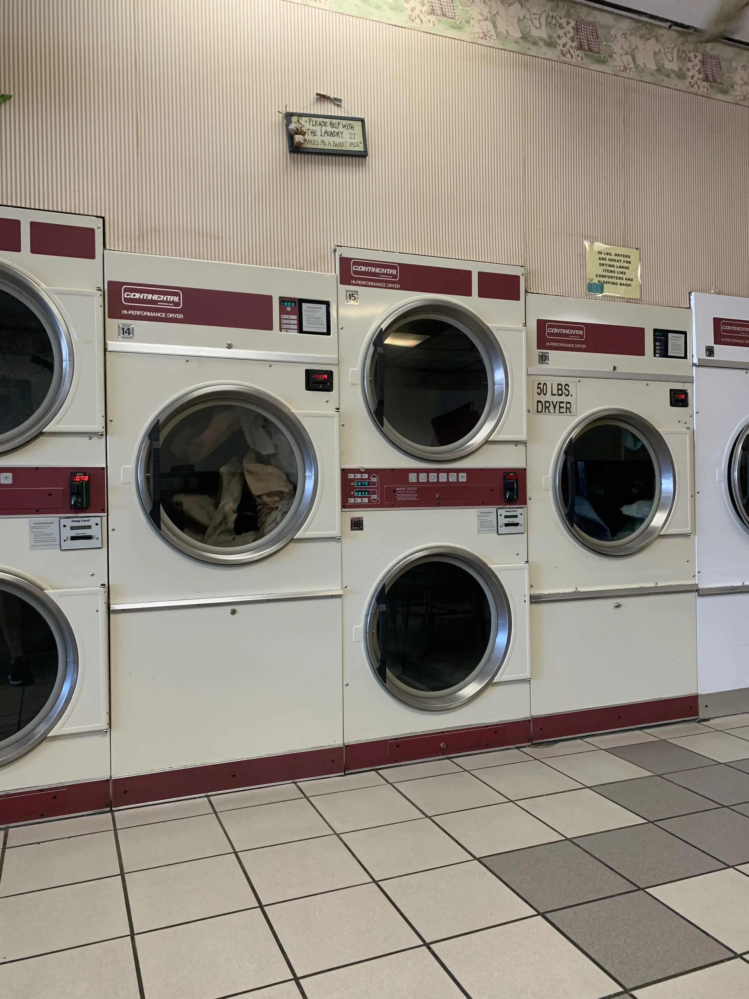 Laundry Room of Brandon thumbnail 2