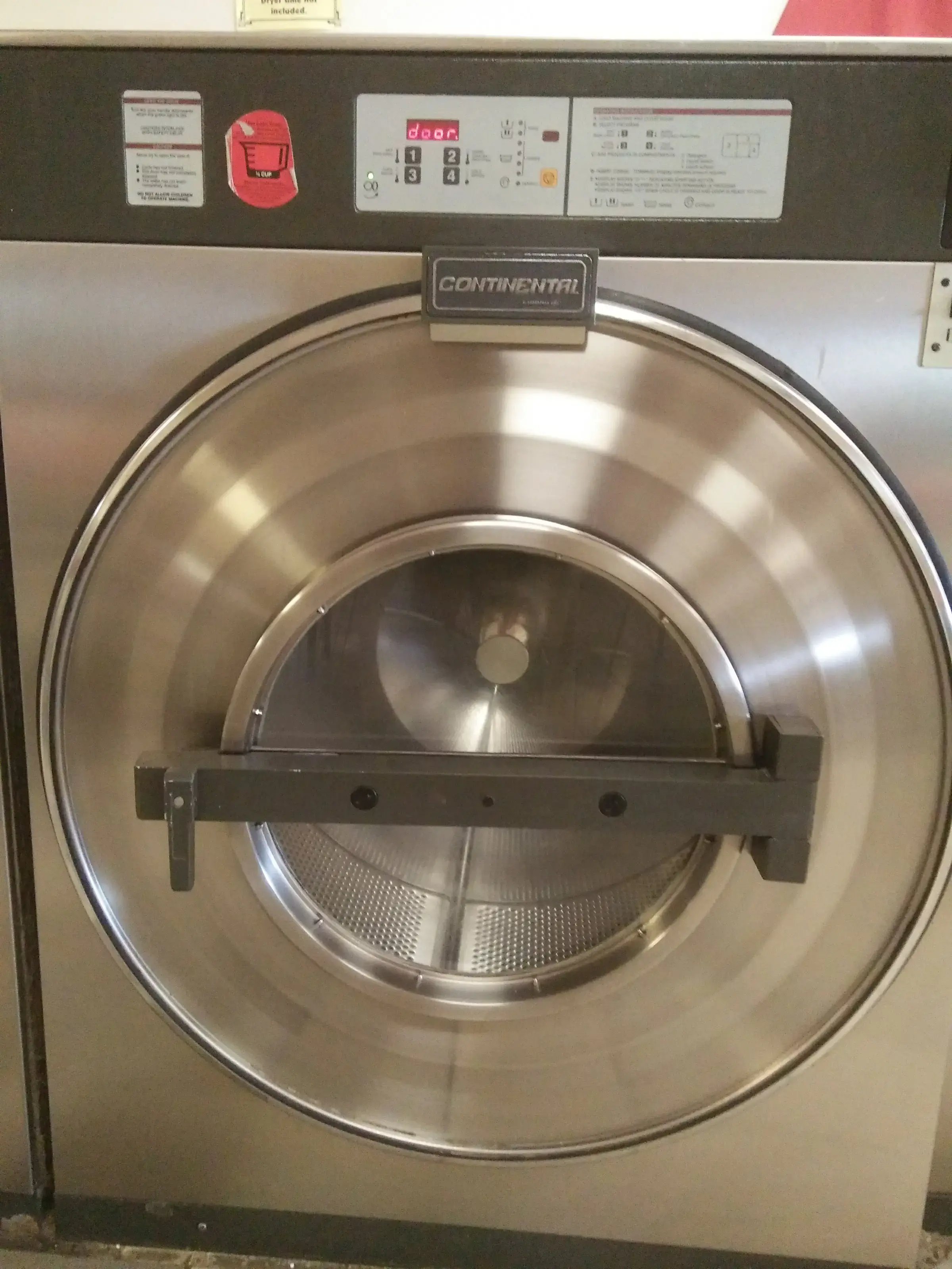 Laundry Room of Brandon - Image 5