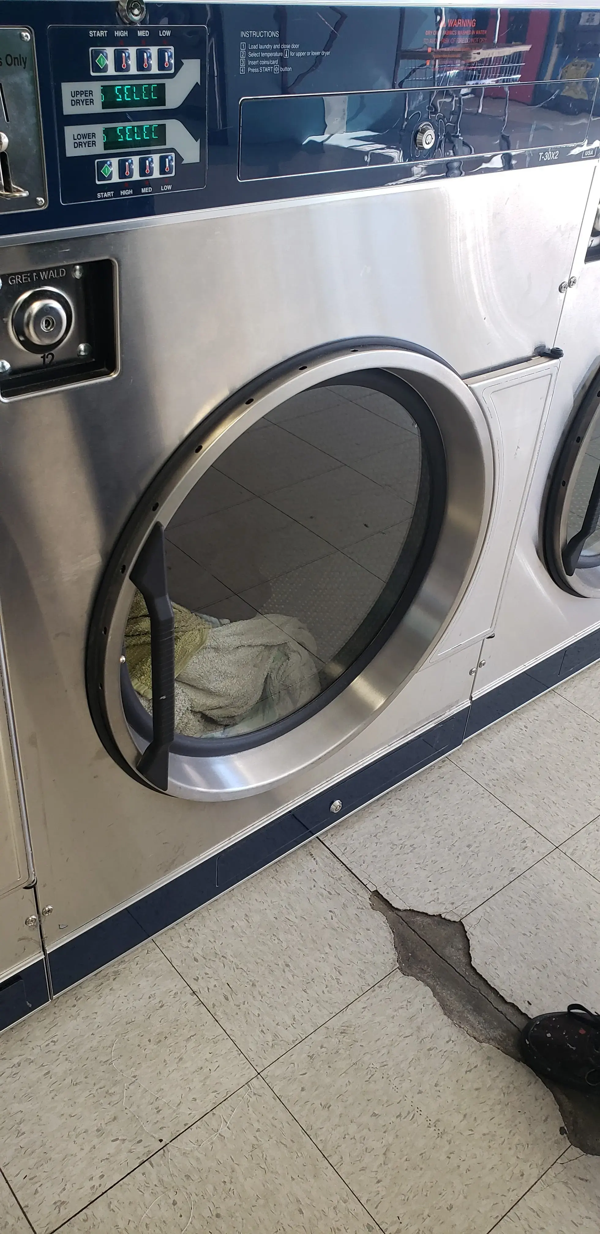 Laundry Room thumbnail 7