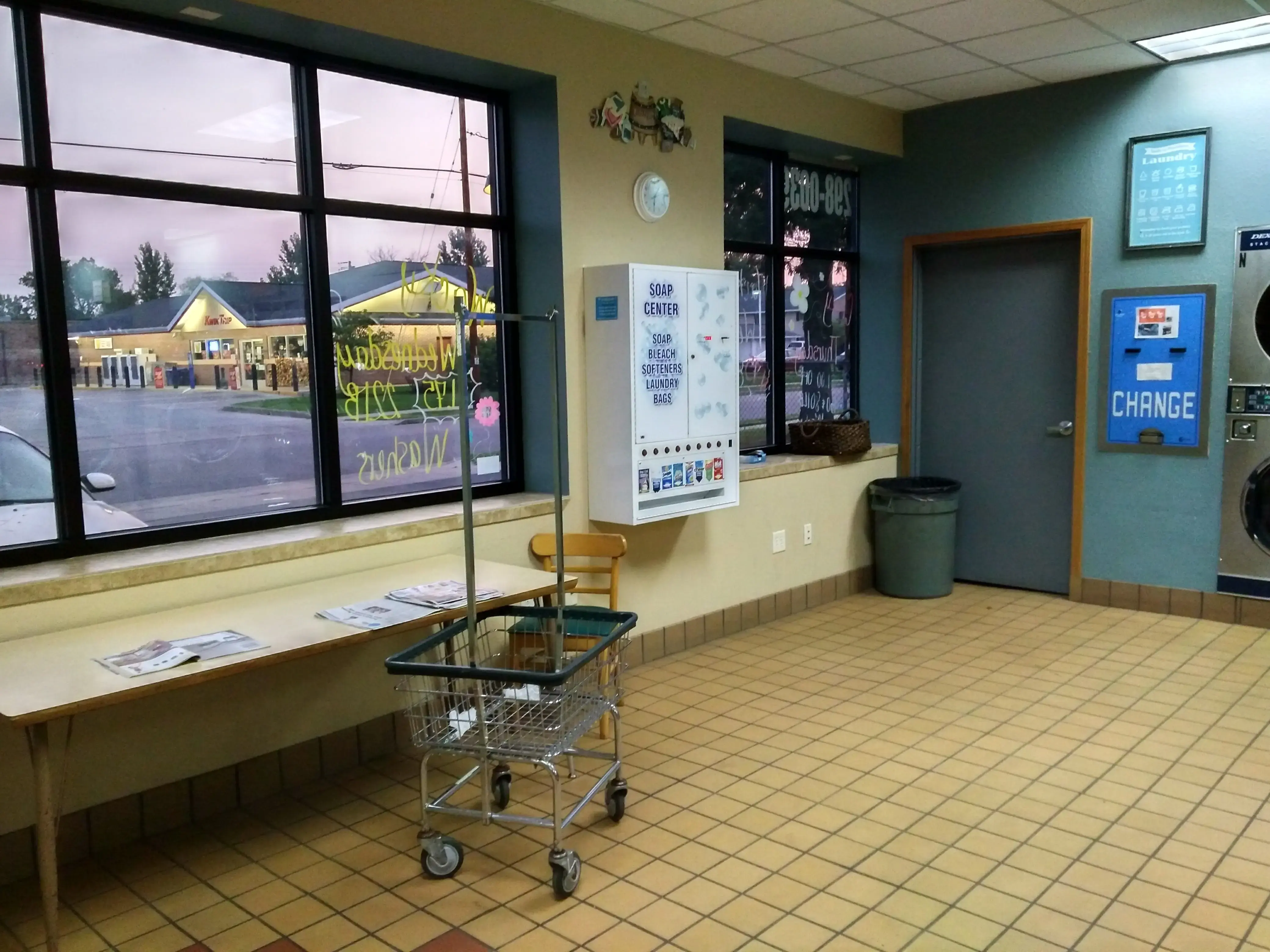 Laundry Room - Image 7