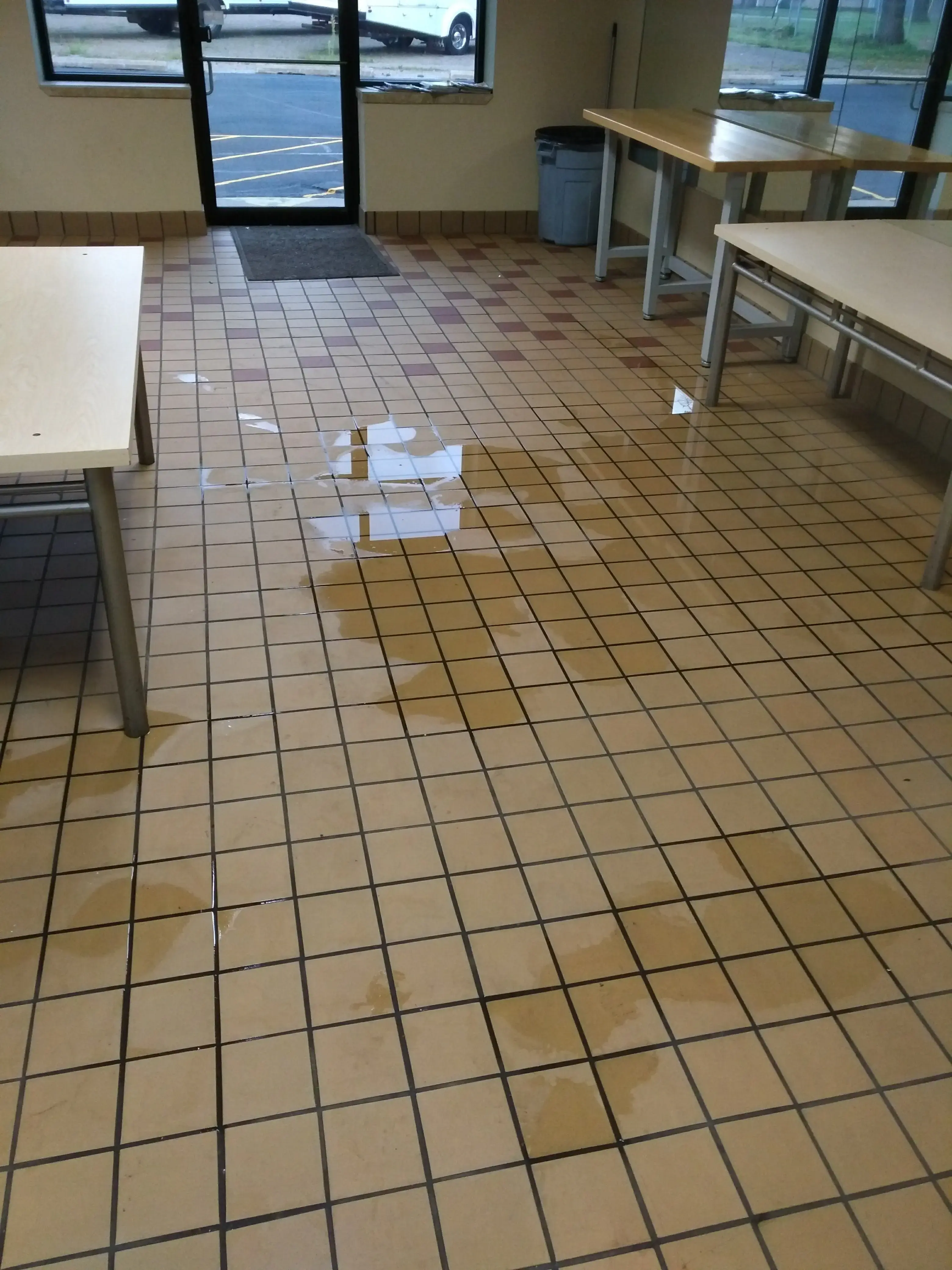 Laundry Room - Image 16