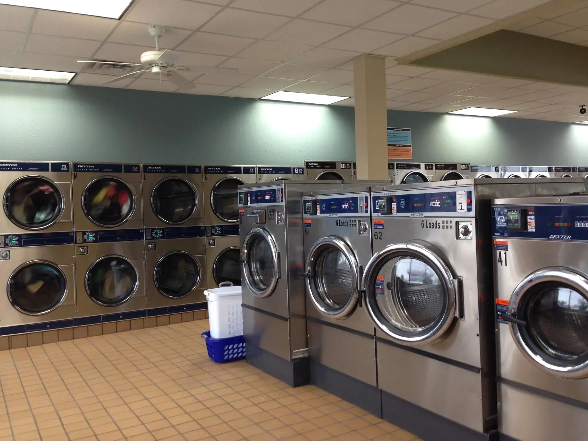 Laundry Room - Image 1