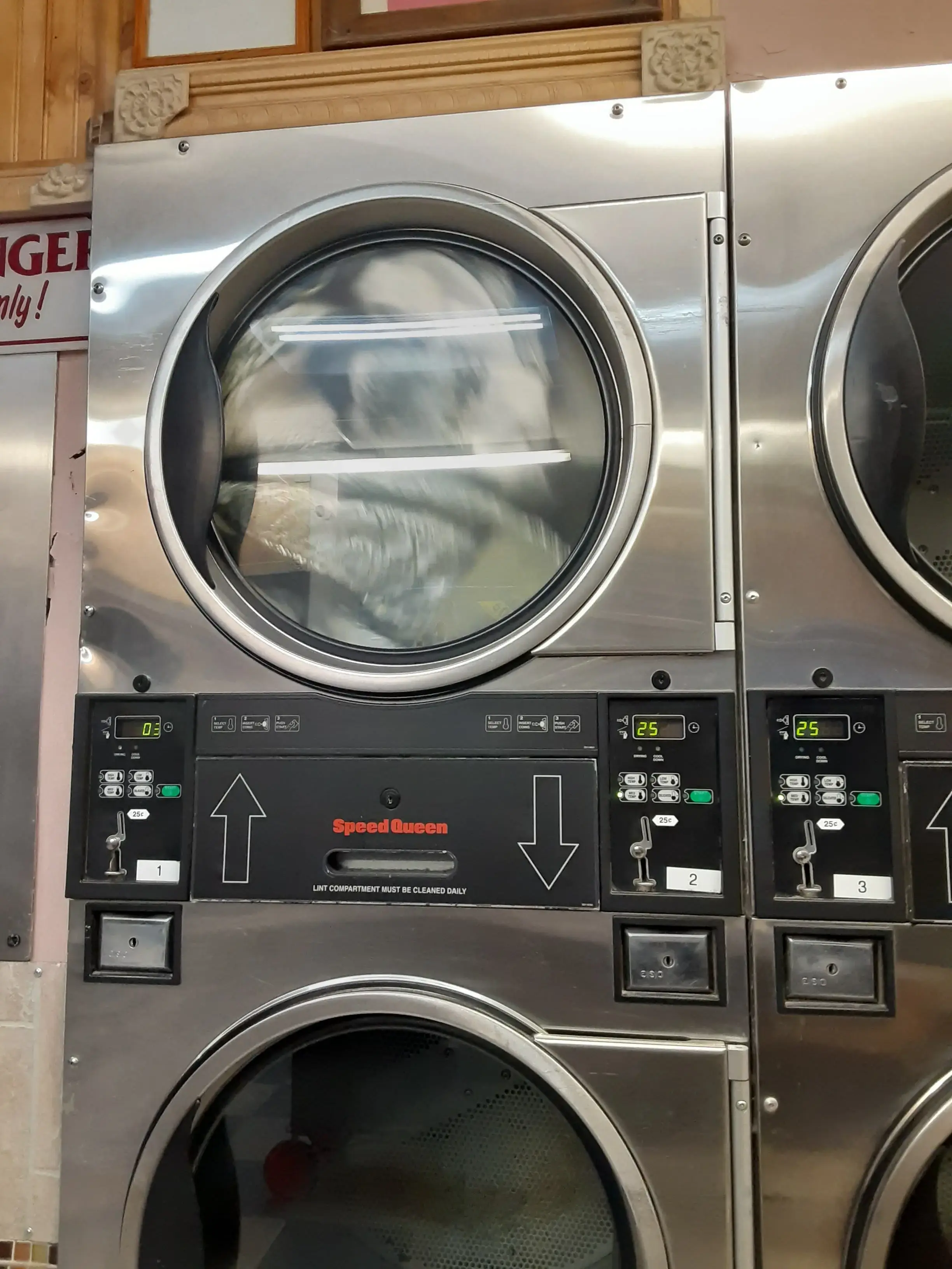 Laundry Santa Clarita thumbnail 14