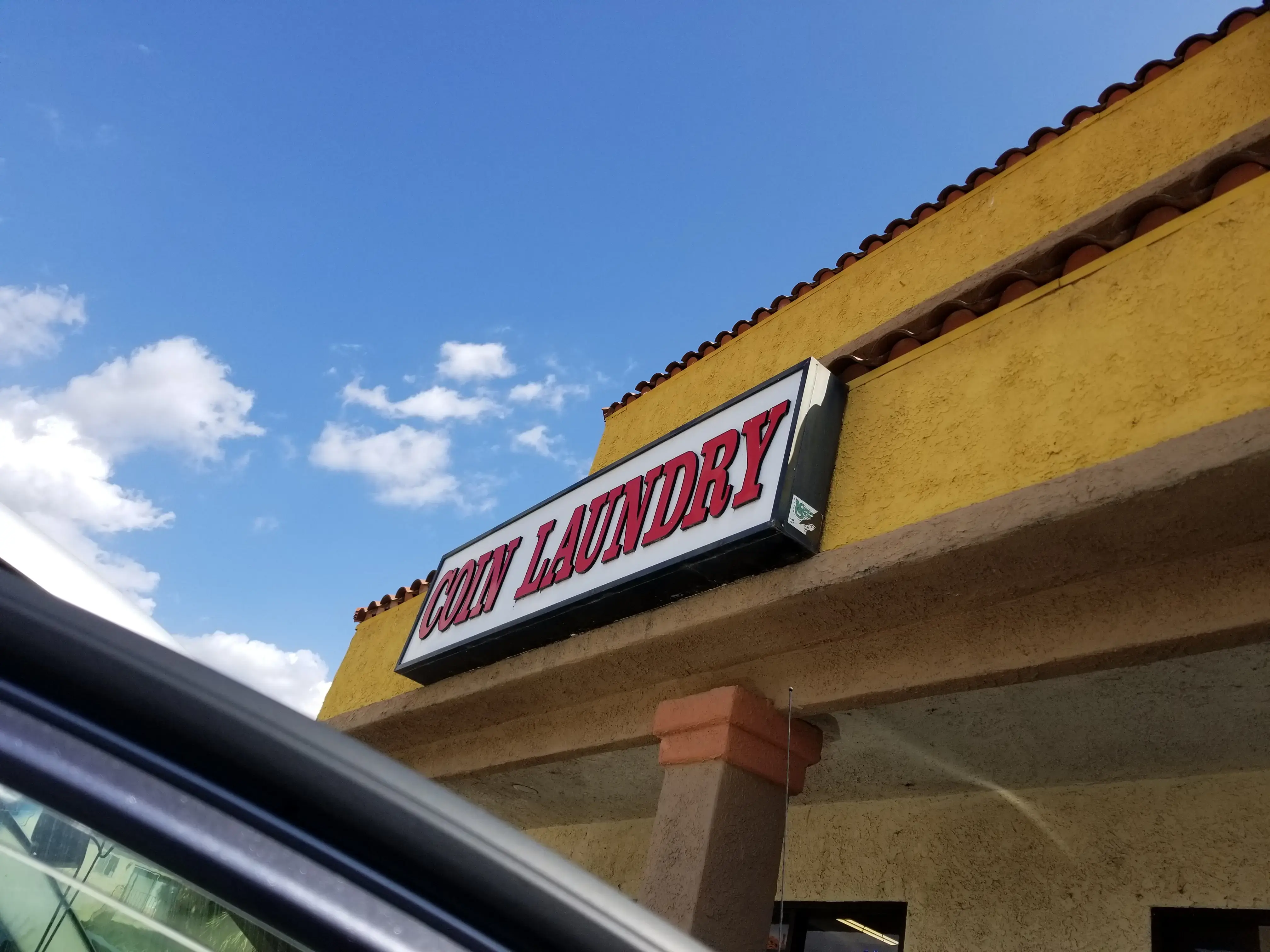 Laundry Santa Clarita - Image 13