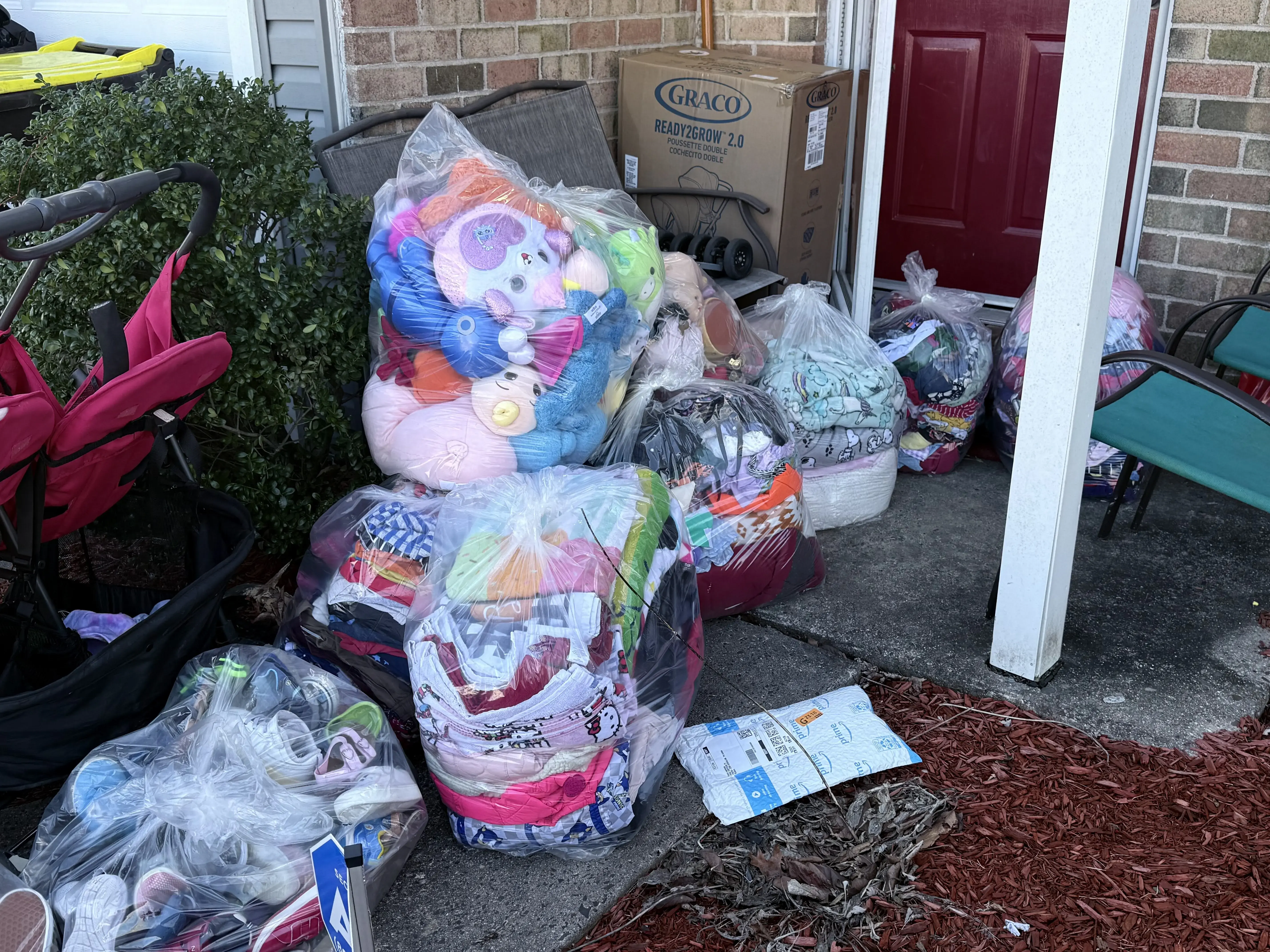 Laundry Service: The Laundry Drop thumbnail 2