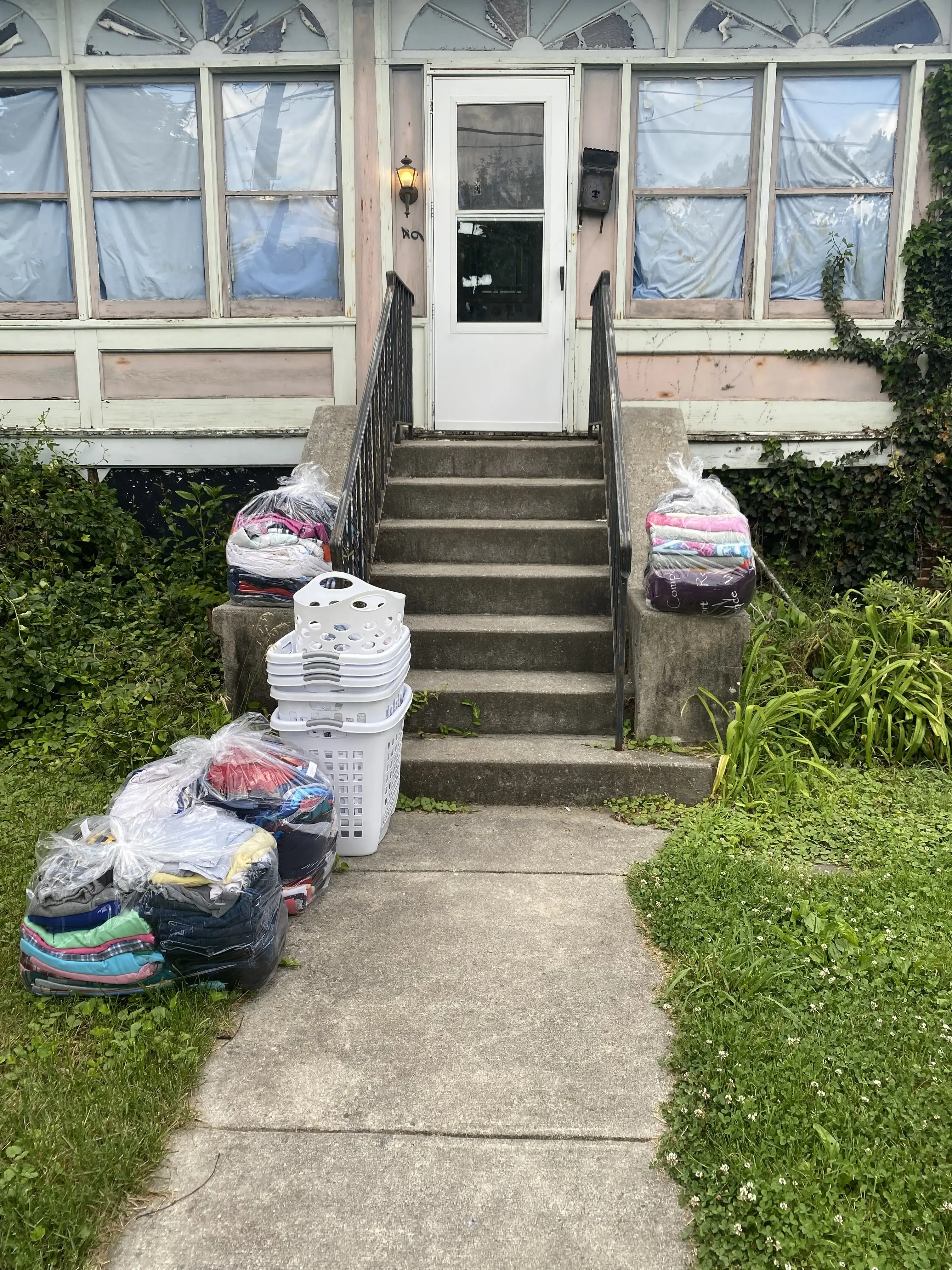 Laundry Service: The Laundry Drop - Image 5