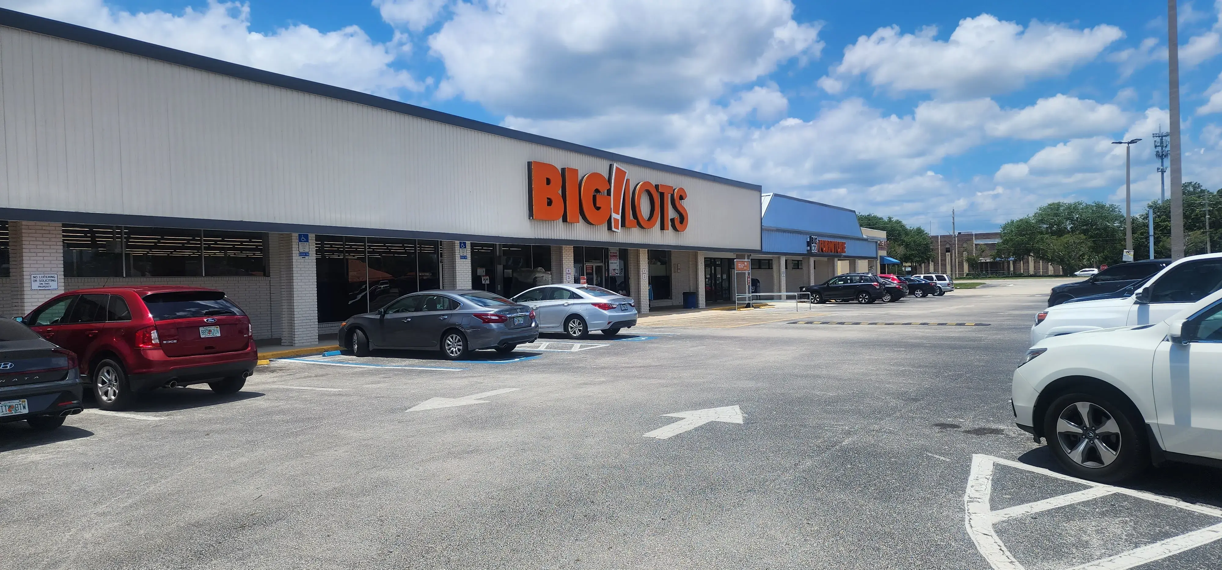 Laundry Spot - Image 18