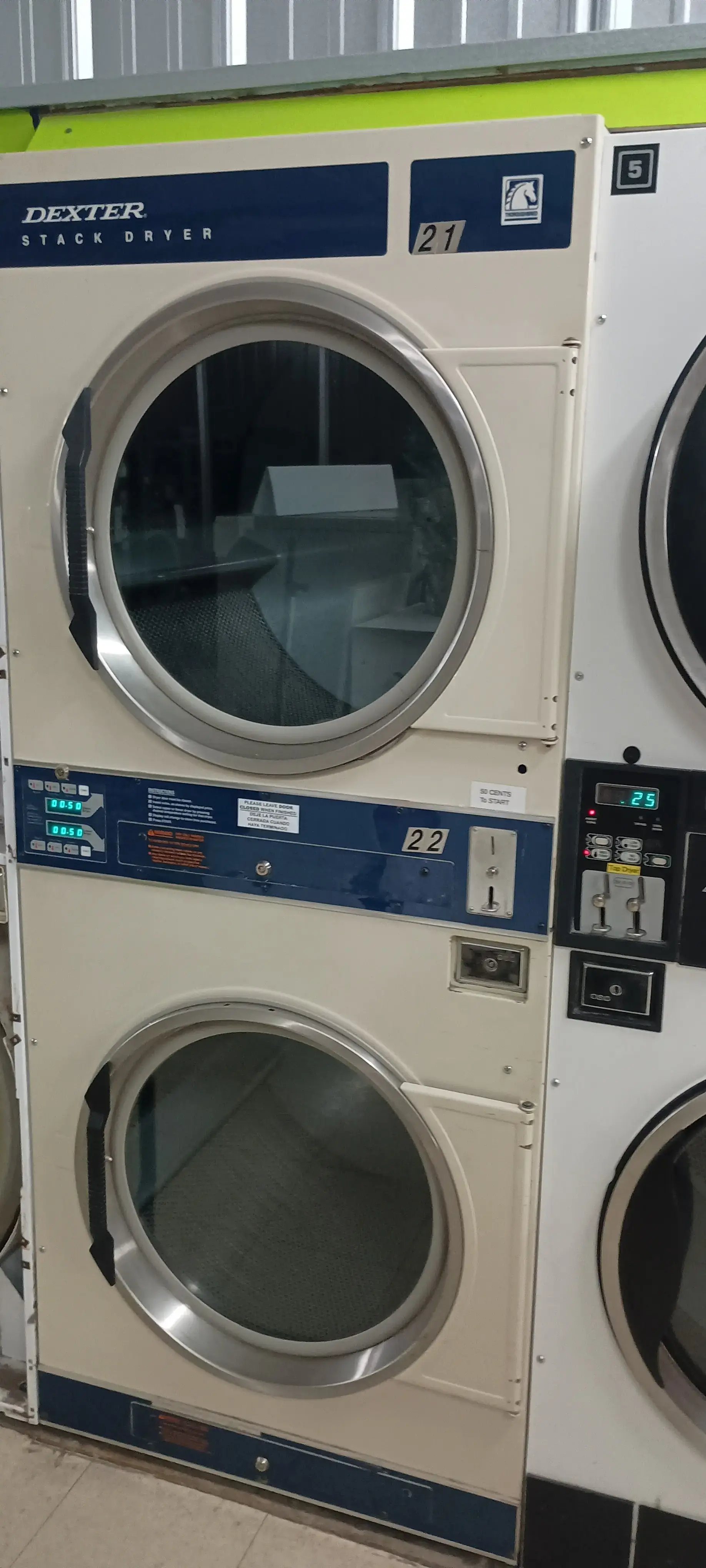 Laundry Station Belding - Image 13