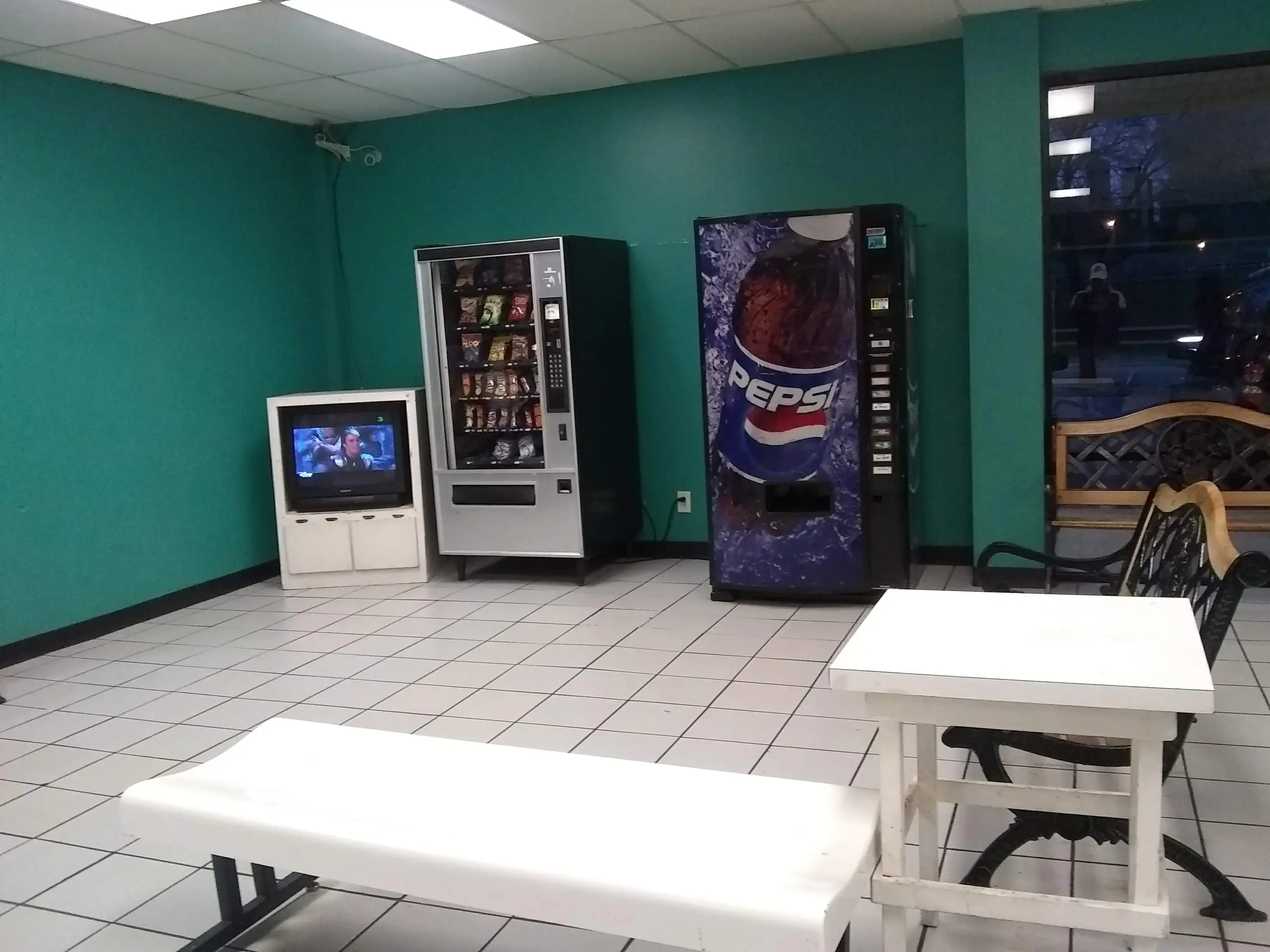 Laundry Station II - Image 9