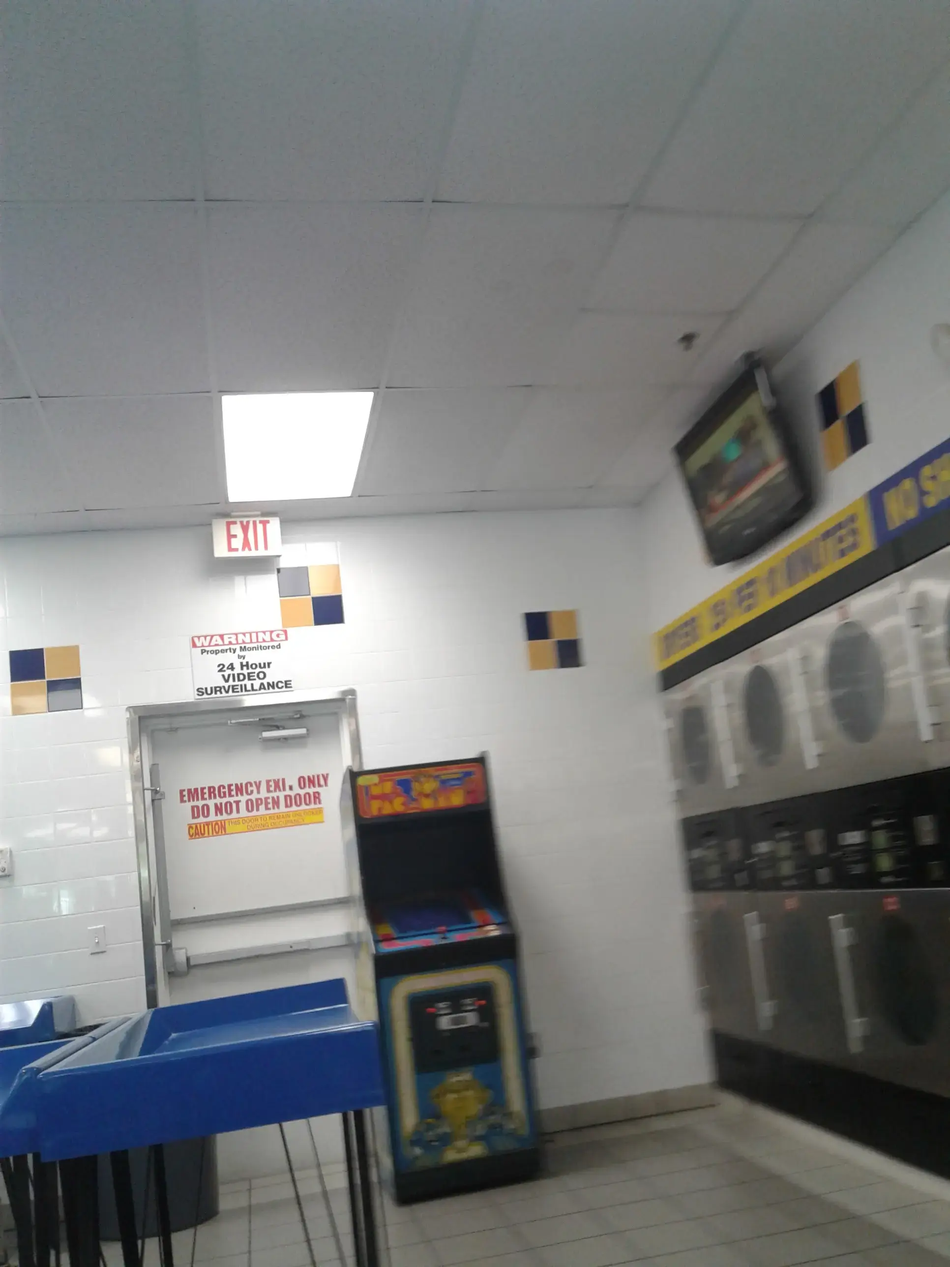 Laundry Stop of Greenacres - Image 20