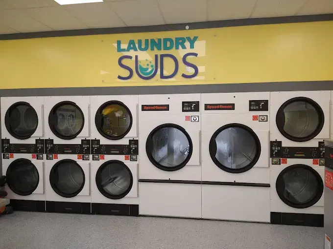 Laundry Suds Laundromat thumbnail 1