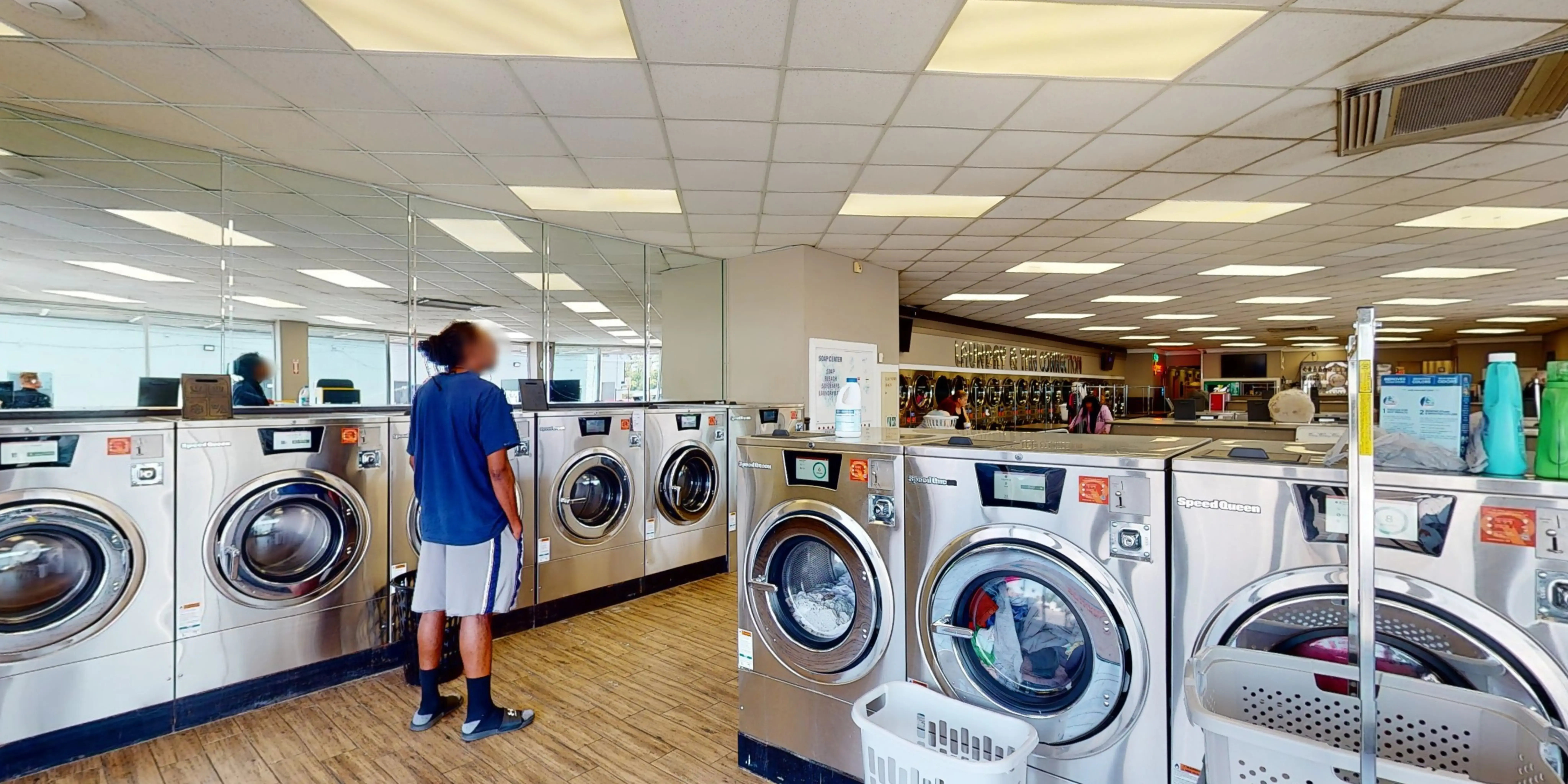 Laundry & Tan Connection - Image 11