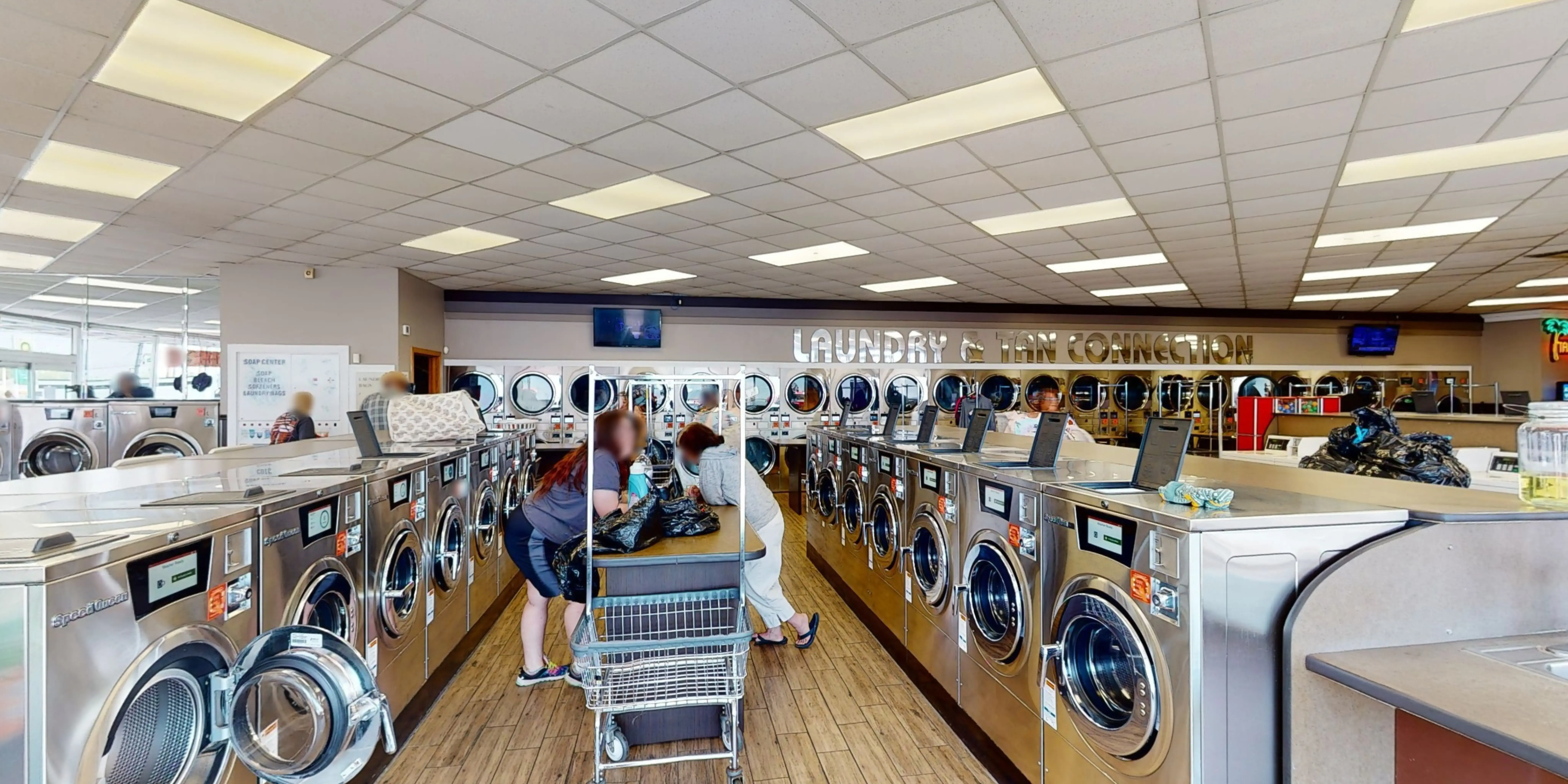 Laundry & Tan Connection thumbnail 14