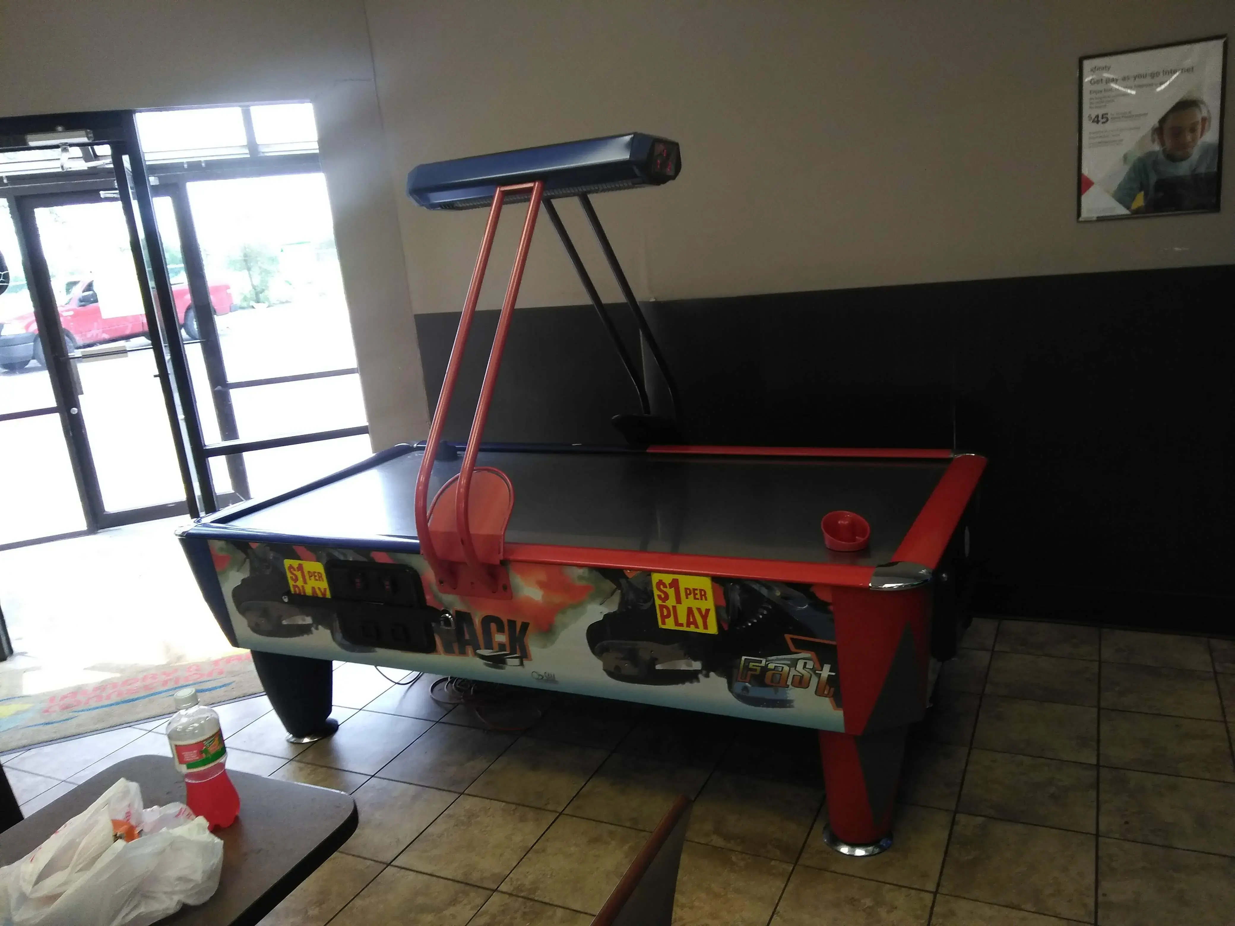 Laundry & Tan Connection thumbnail 9