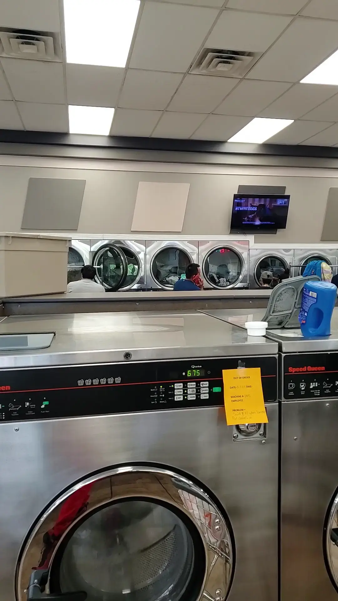 Laundry & Tan Connection - Image 13