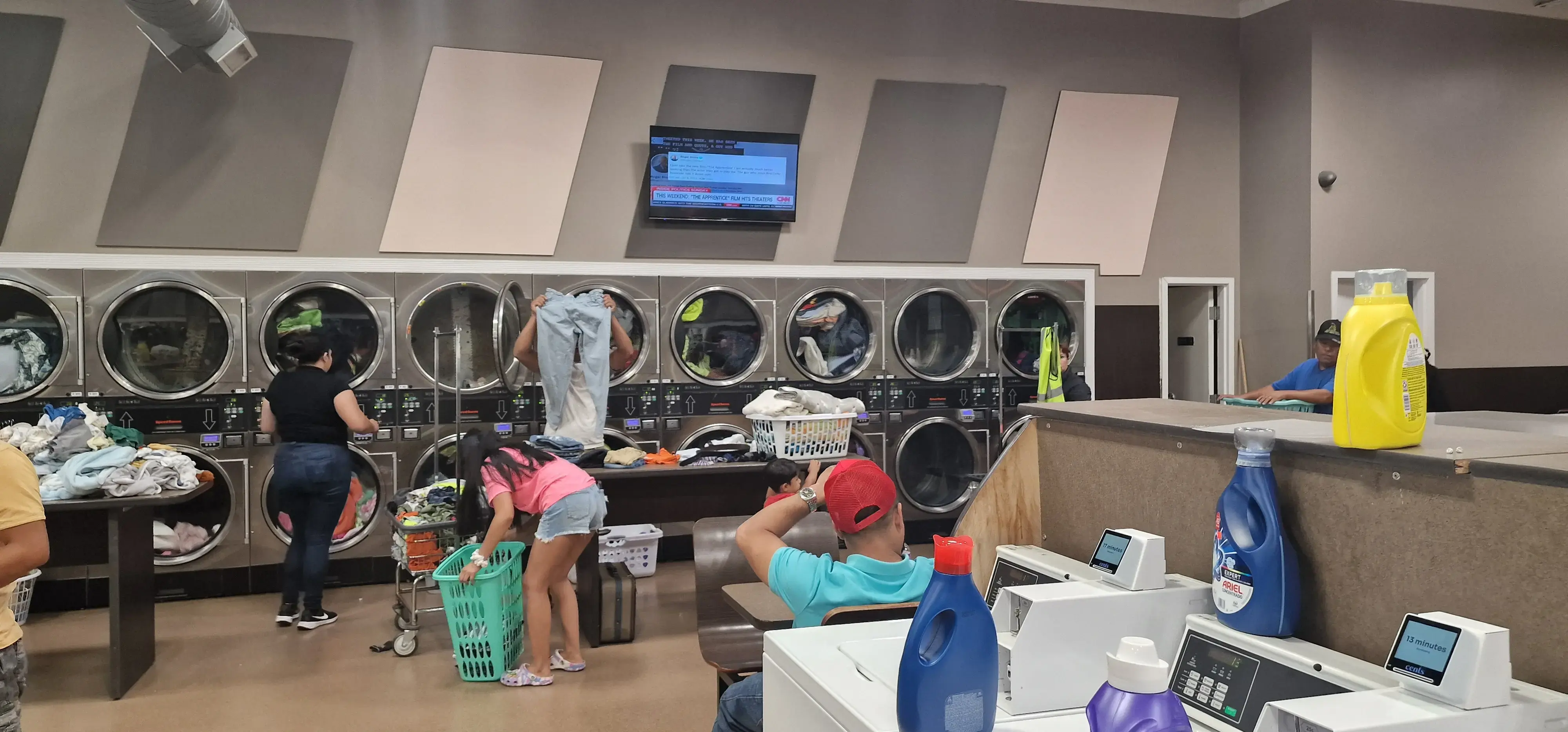 Laundry & Tan Connection thumbnail 6