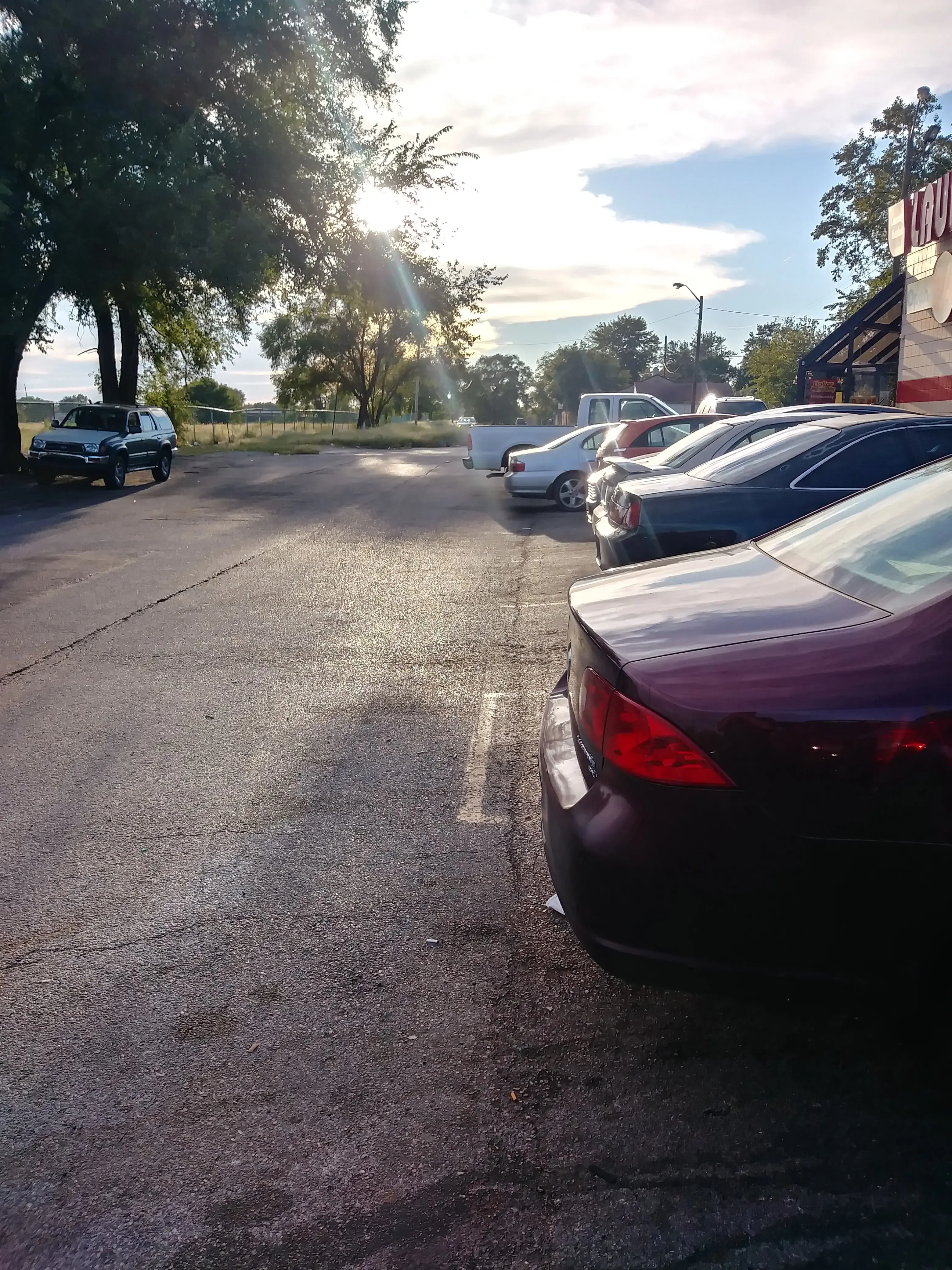 Laundry & Tan Connection thumbnail 15