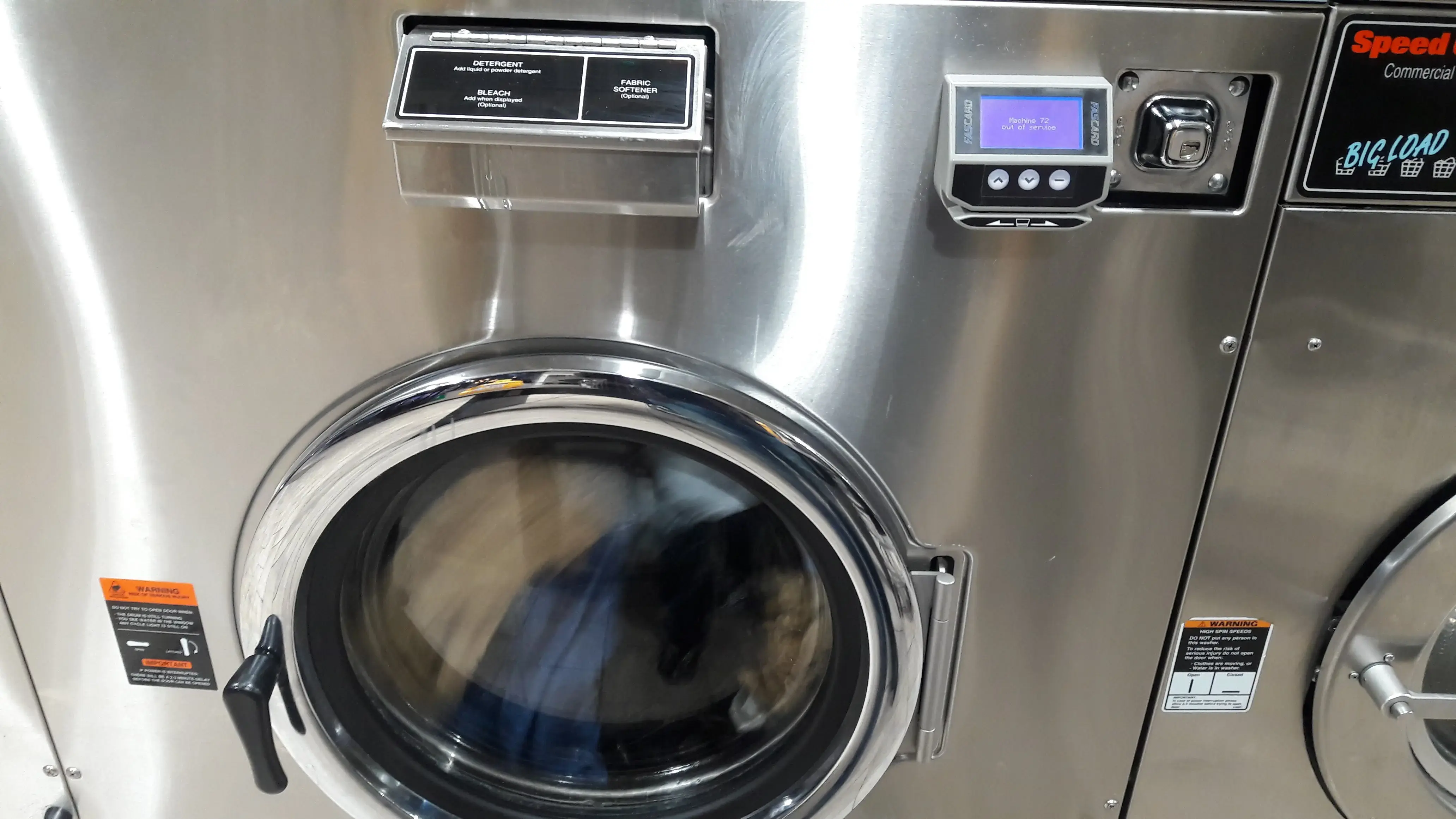 Laundry & Tan Connection - Image 10
