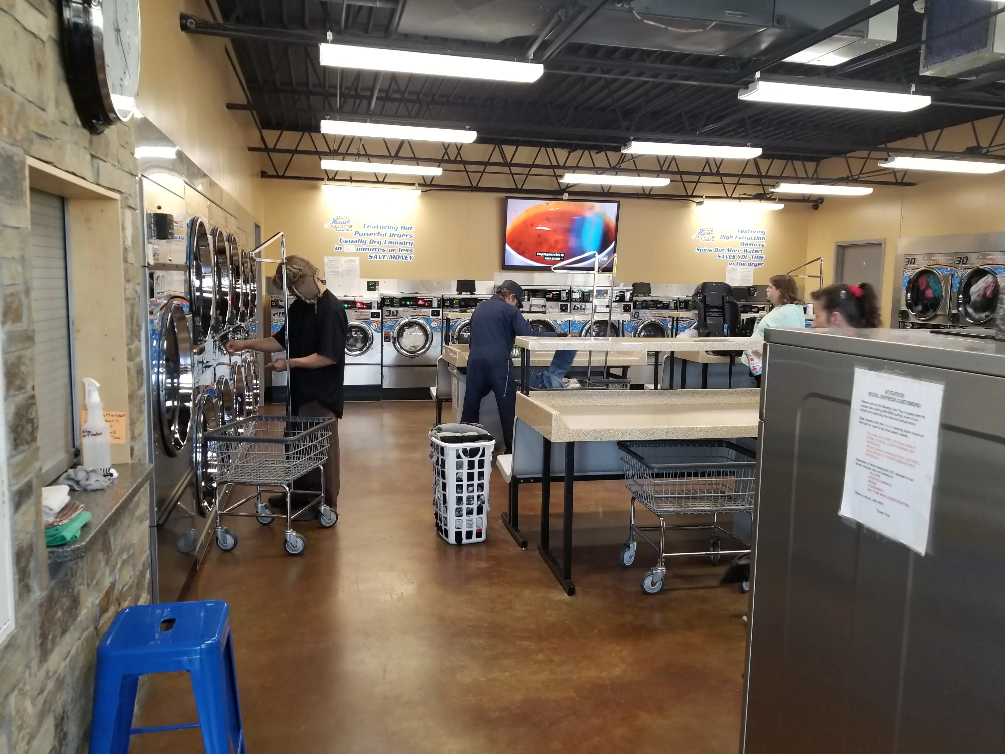 Laundry & Tan Express - Image 3