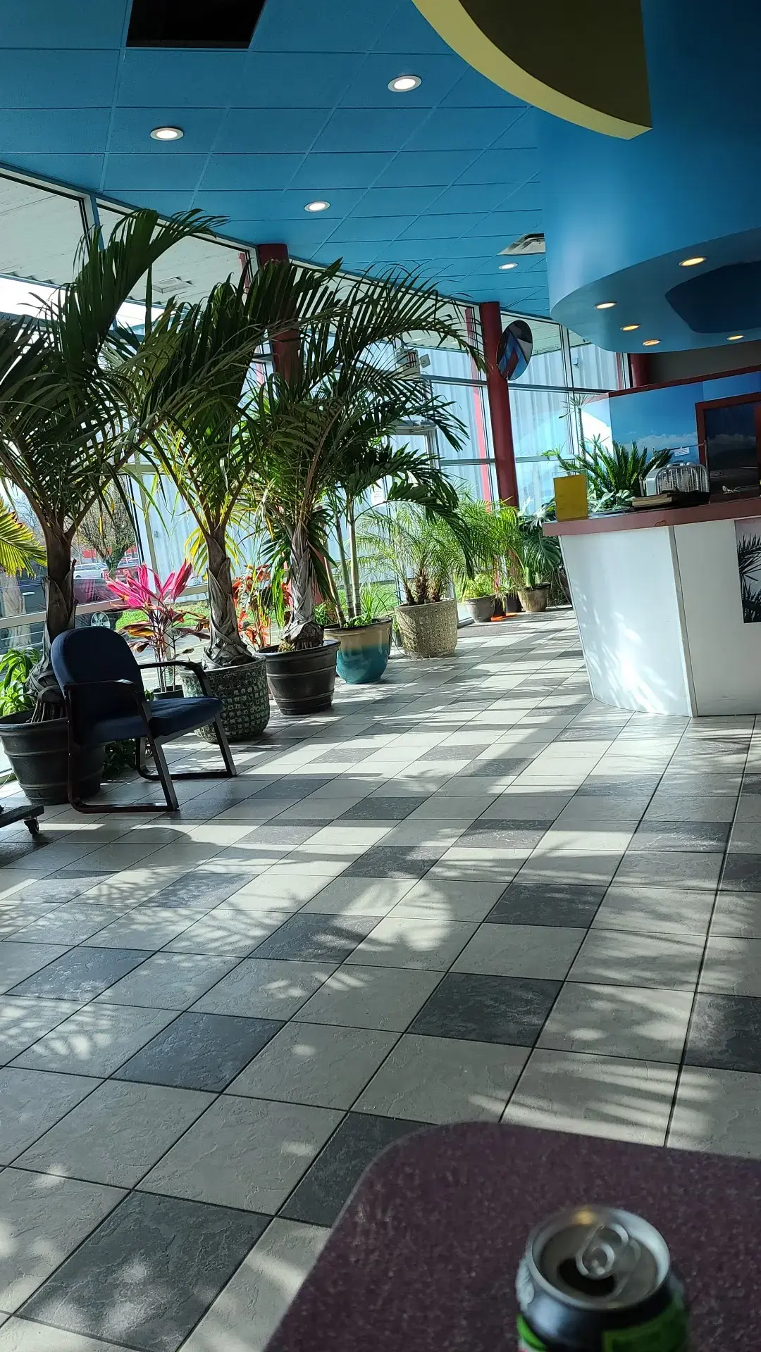 Laundry & Tan Express - Image 13