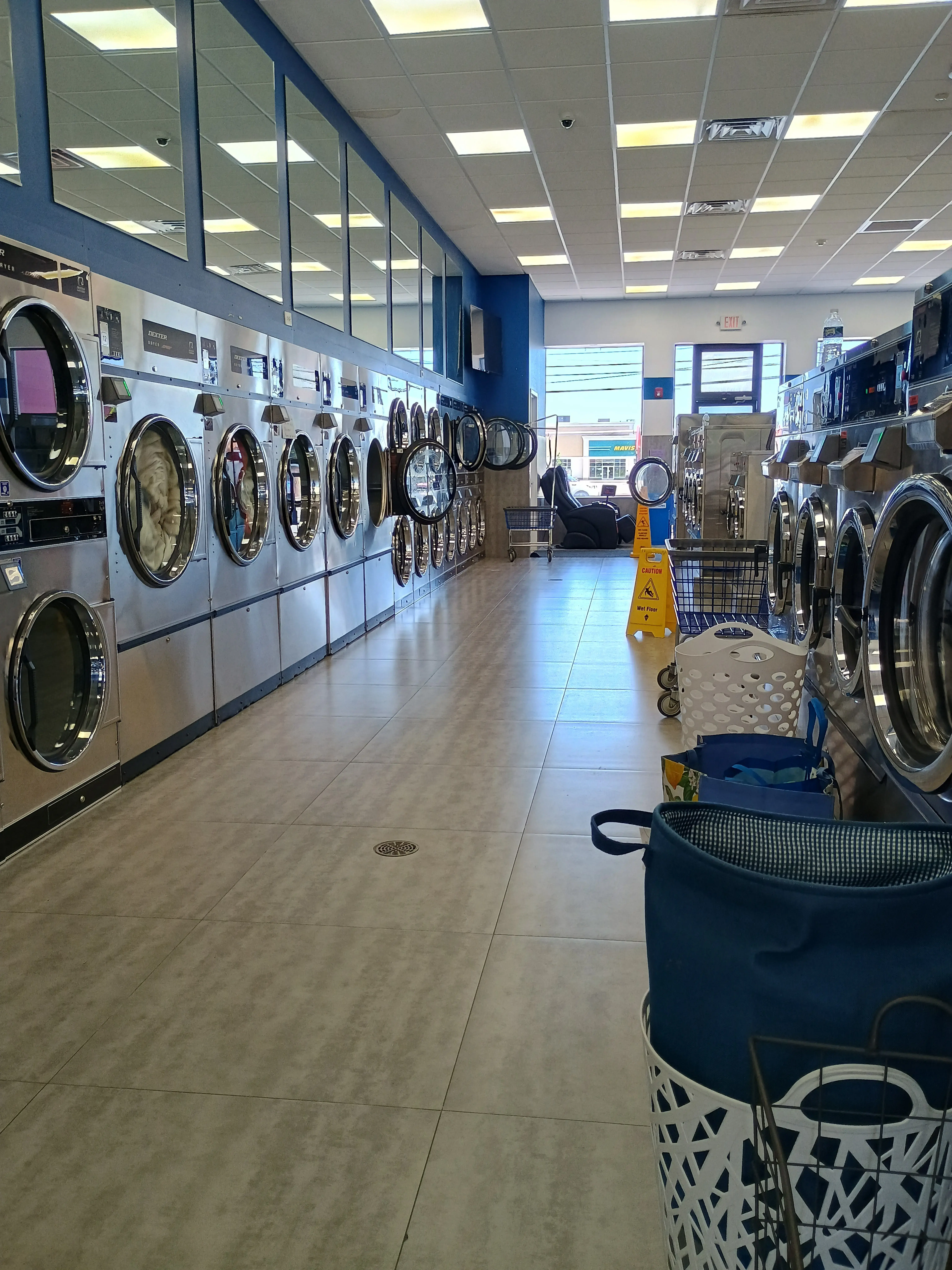 Laundry Time Bayville location